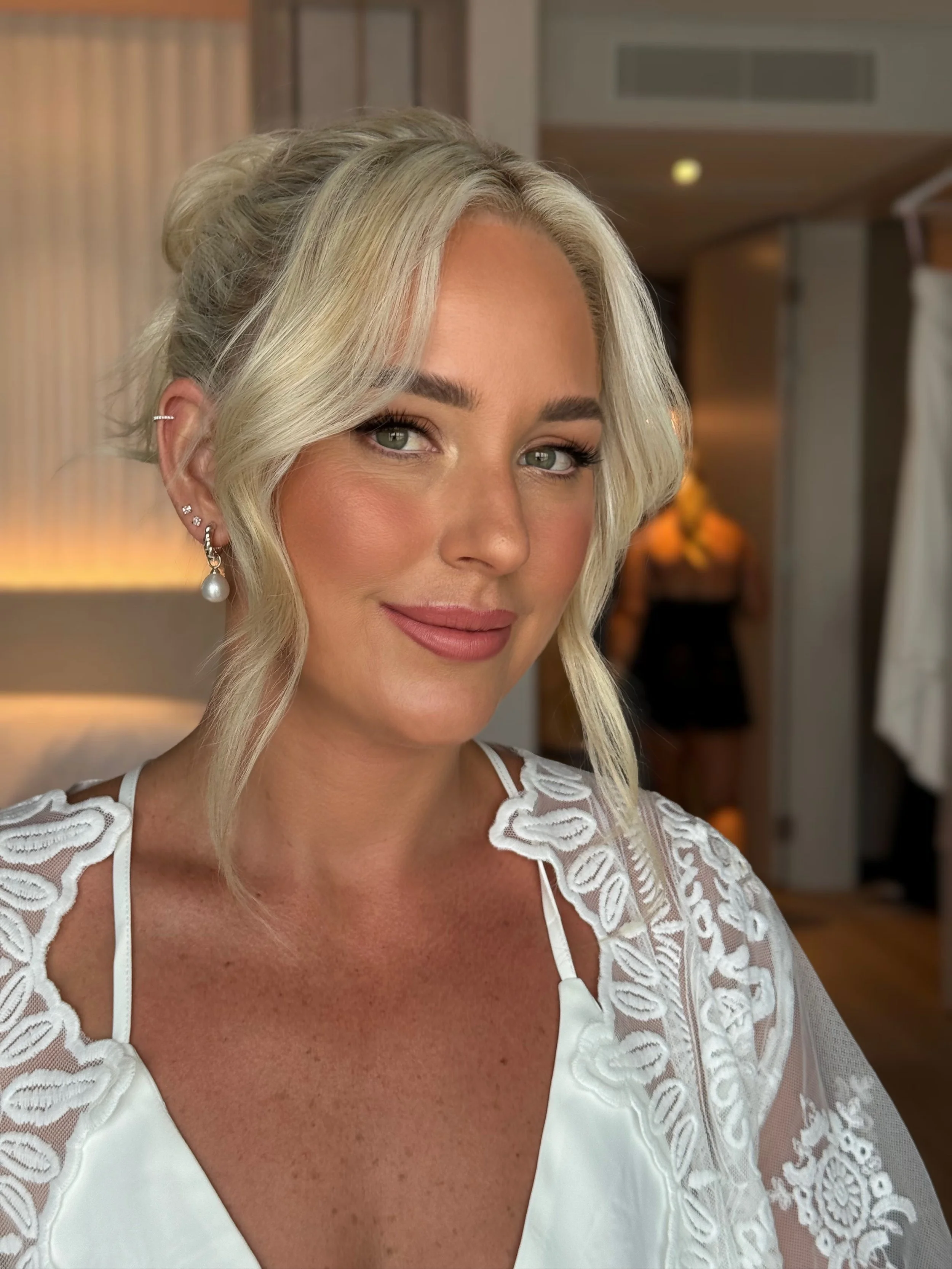 GOLD COAST WEDDING MAKEUP BRIDAL