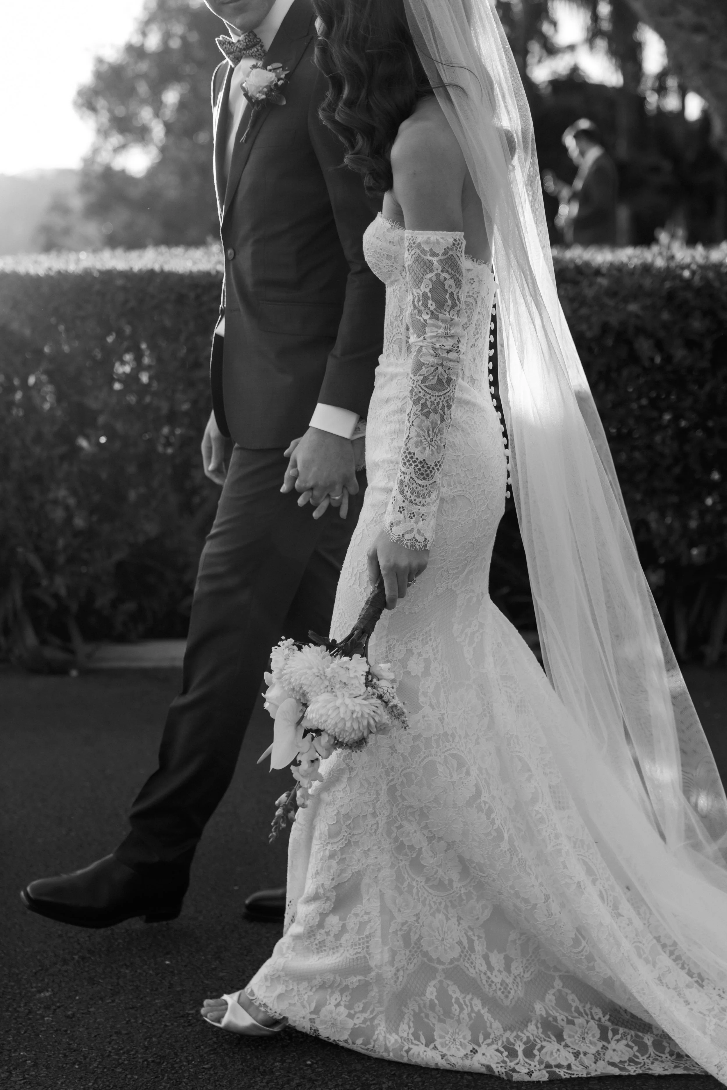 Andy + Penny - Sneak Peeks-76.JPG