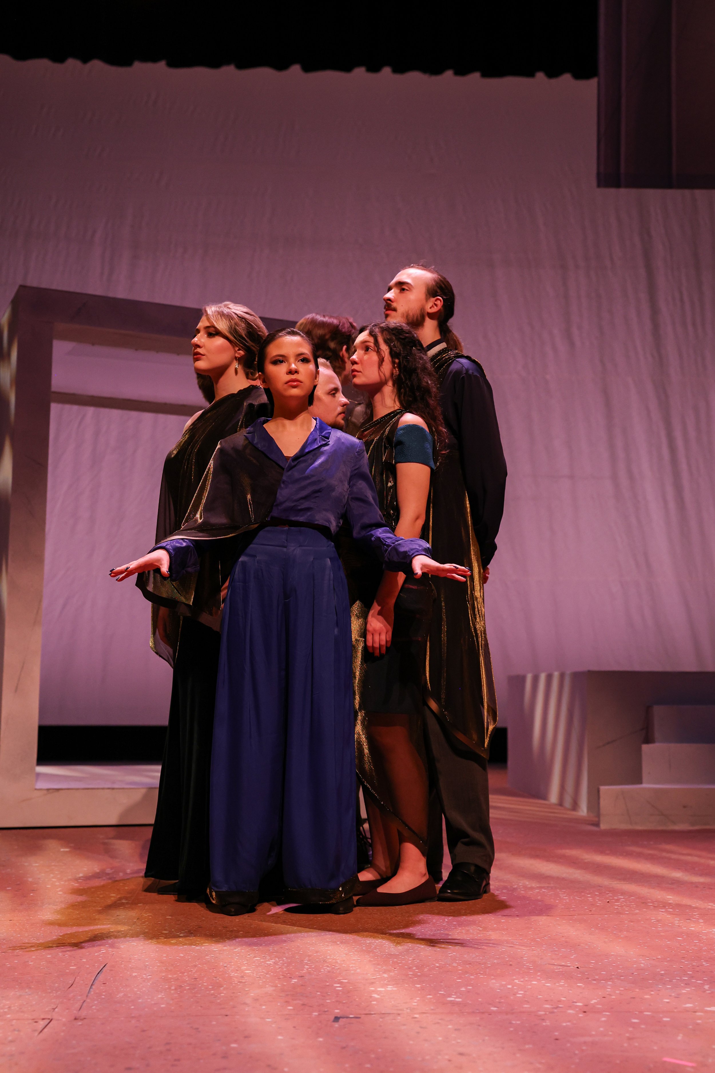 Antigone_Hamline-0213.JPEG