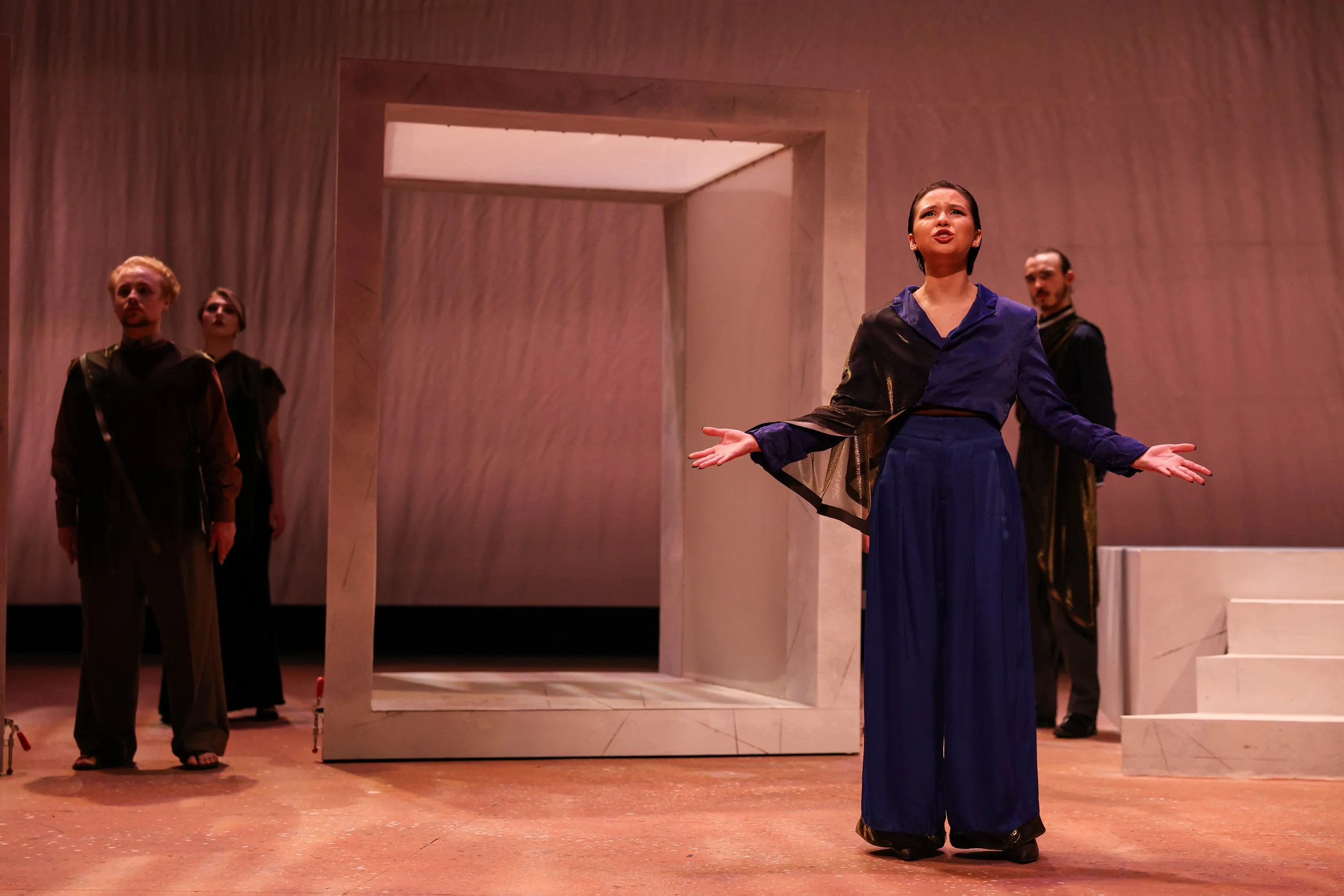Antigone_Hamline-9869.jpg