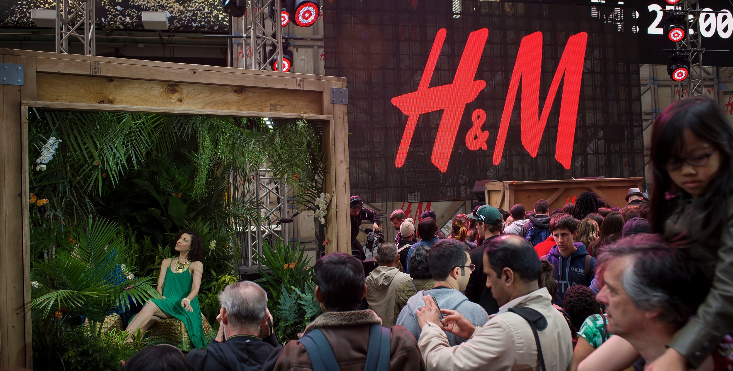 H&M Times Square