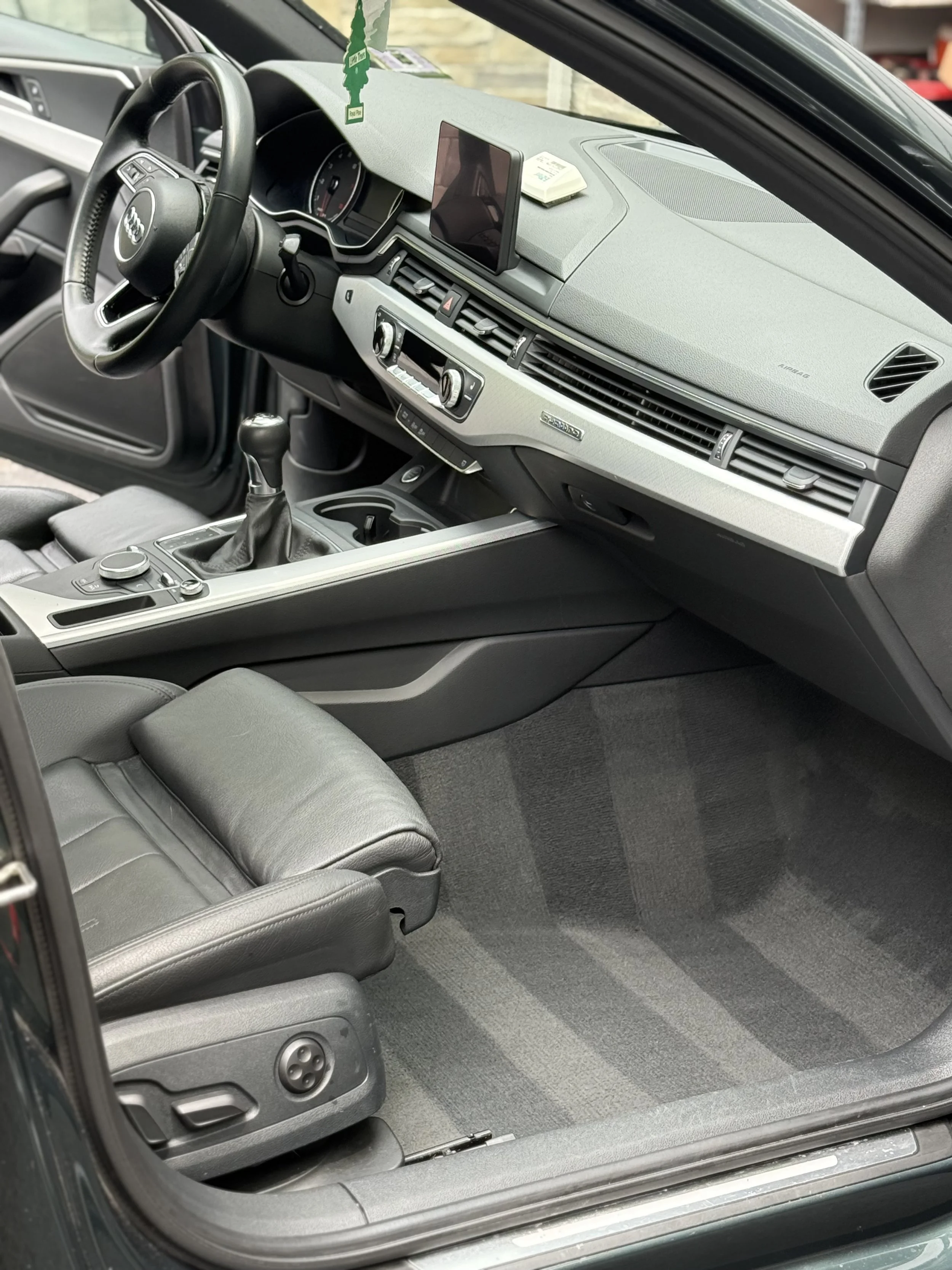 Premium Detail