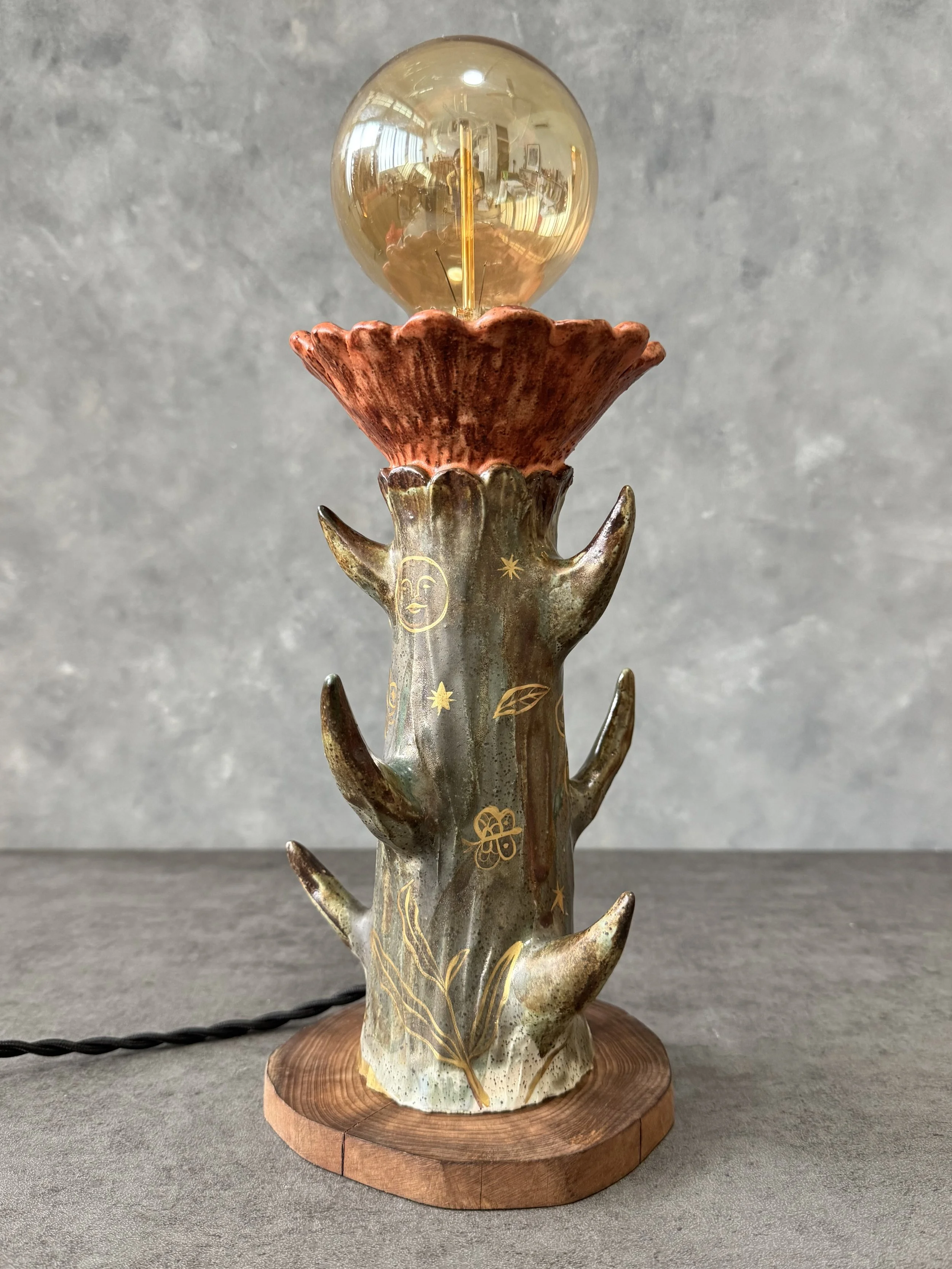 Thorn Lamp