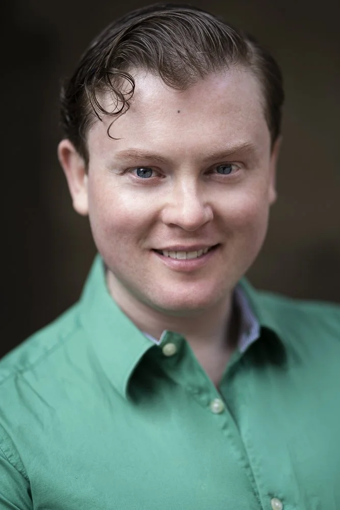 Damien Noyce SH no FH Headshot.jpg
