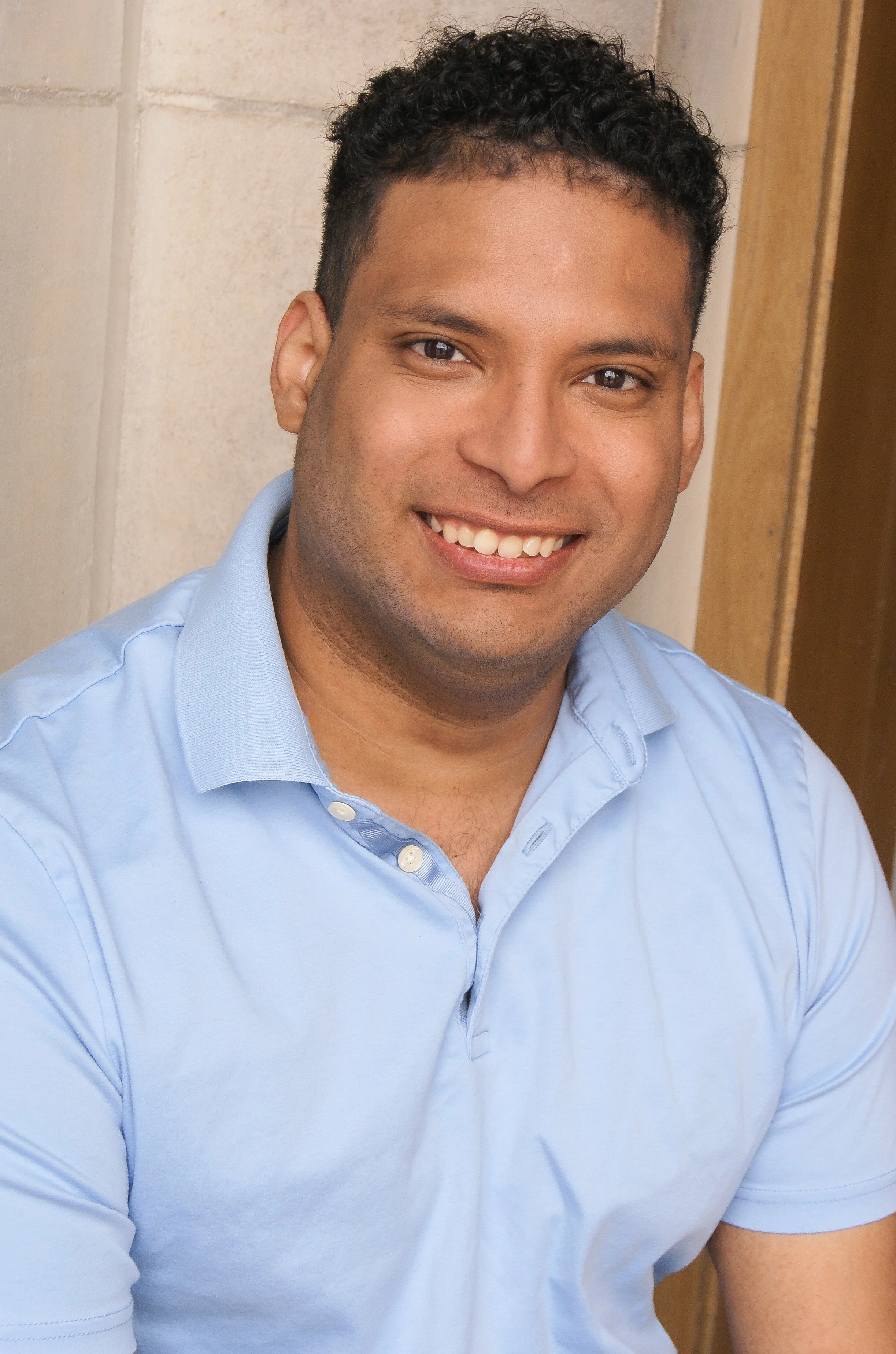 FelipeHernandez-Headshot23.jpg