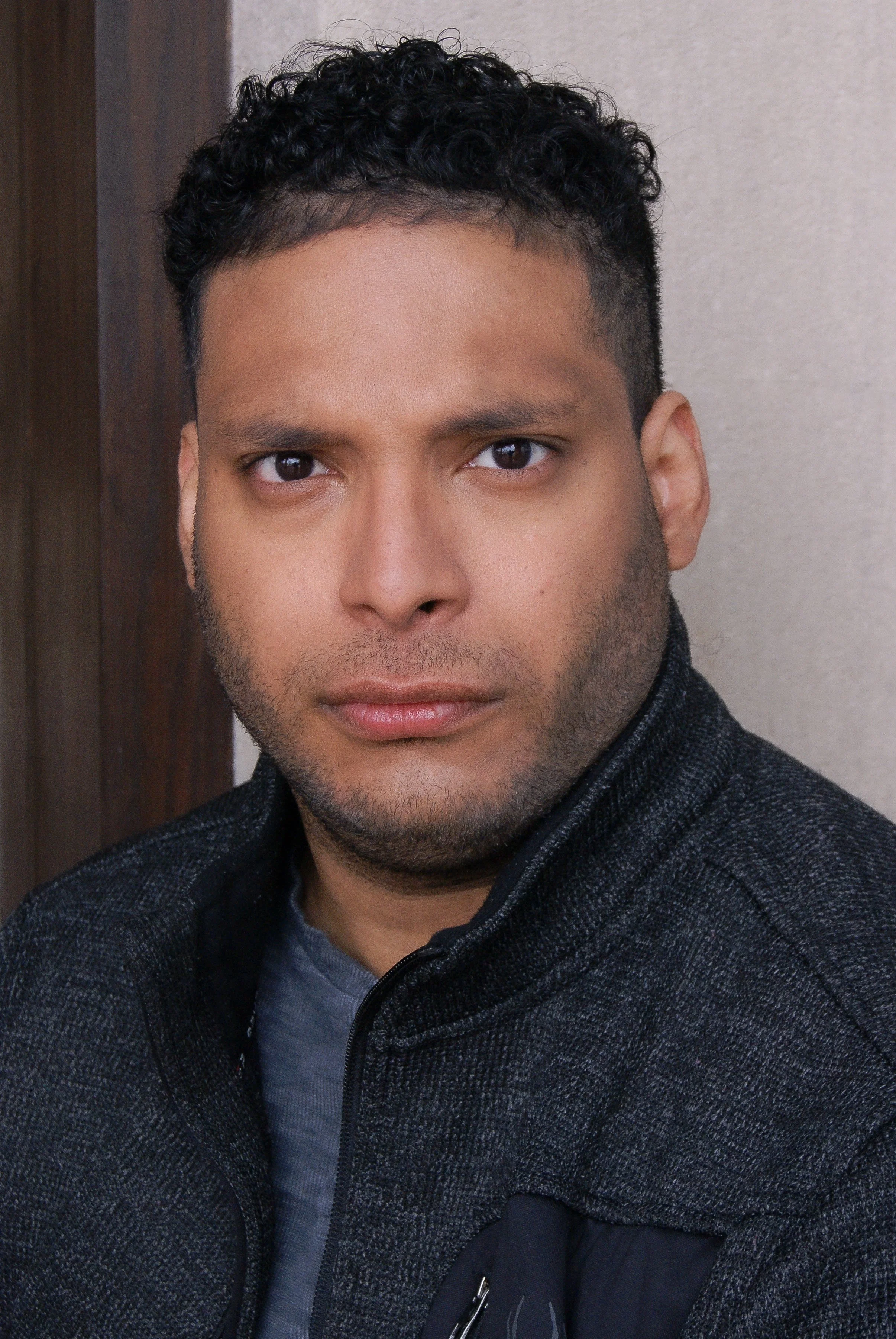 FelipeHernandez-Headshot90.jpg