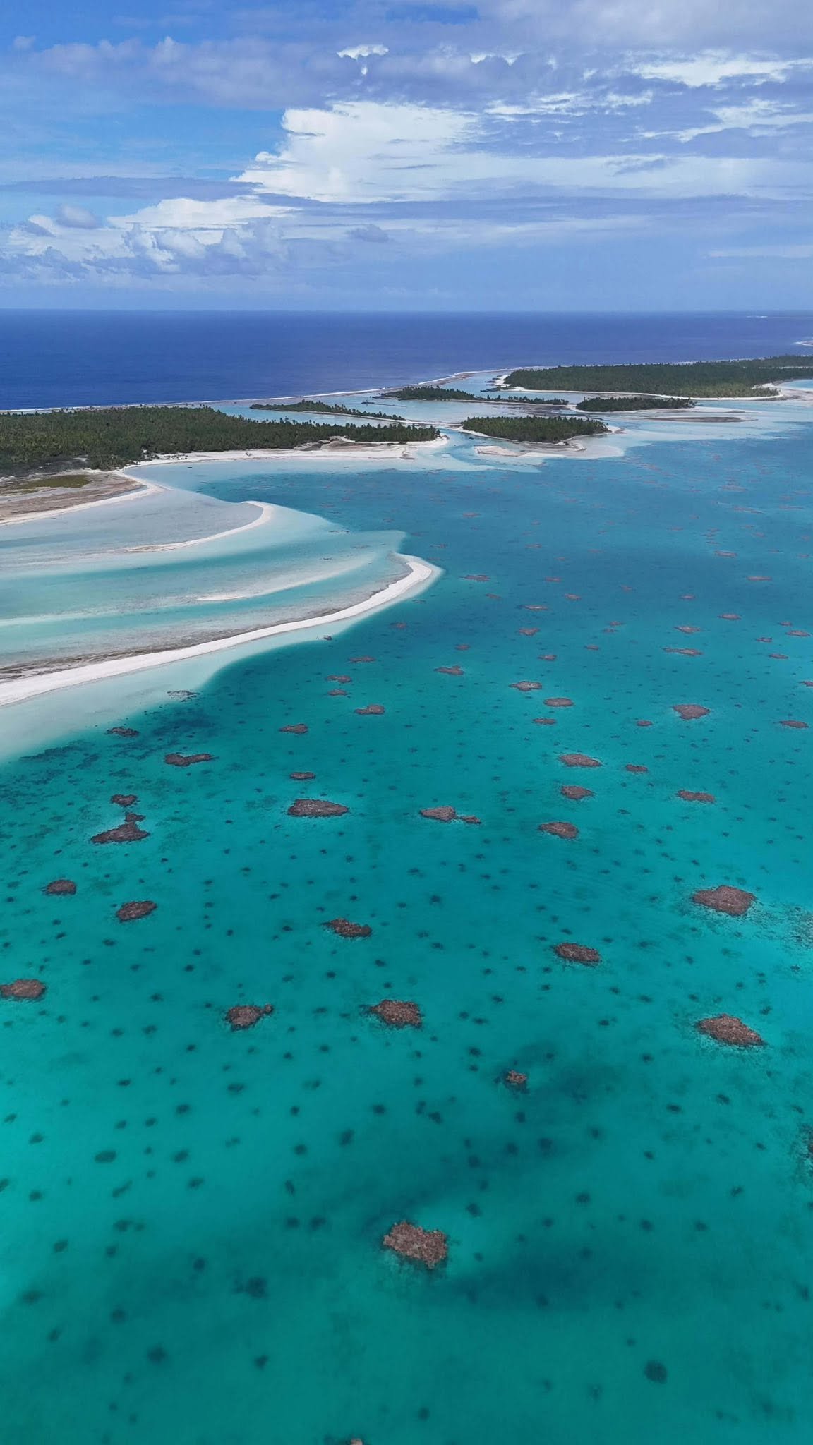 Coral bommies in the Anaa lagoon.jpg