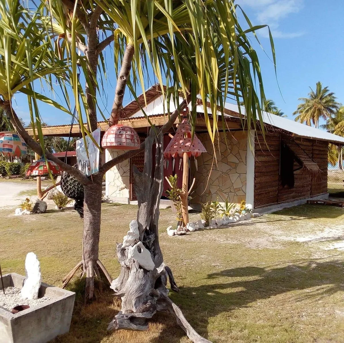 Flos Guest House.webp