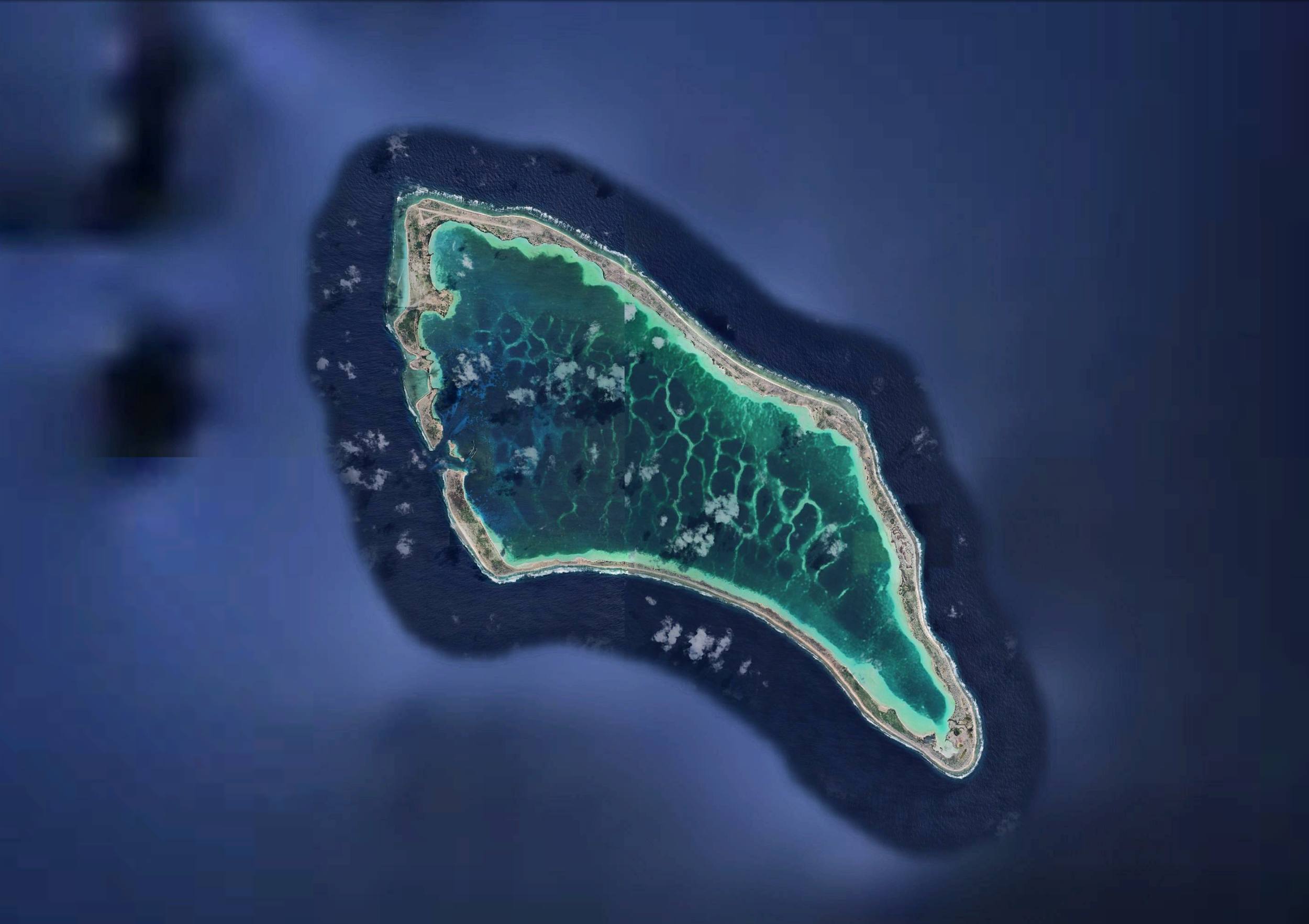 Kanton Island by Satellite.png