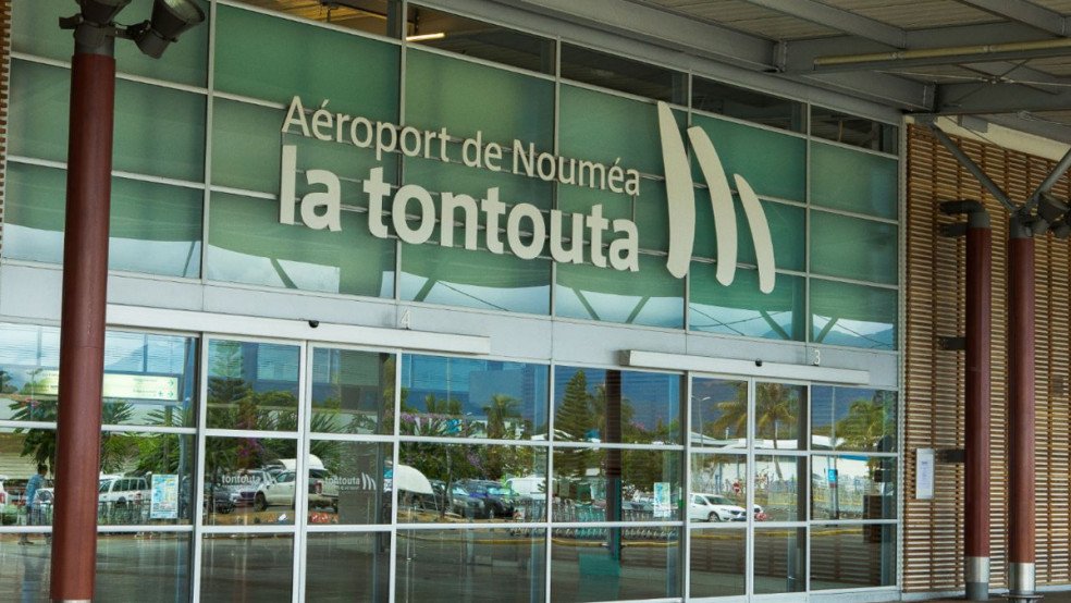 Noumea Airport.jpg