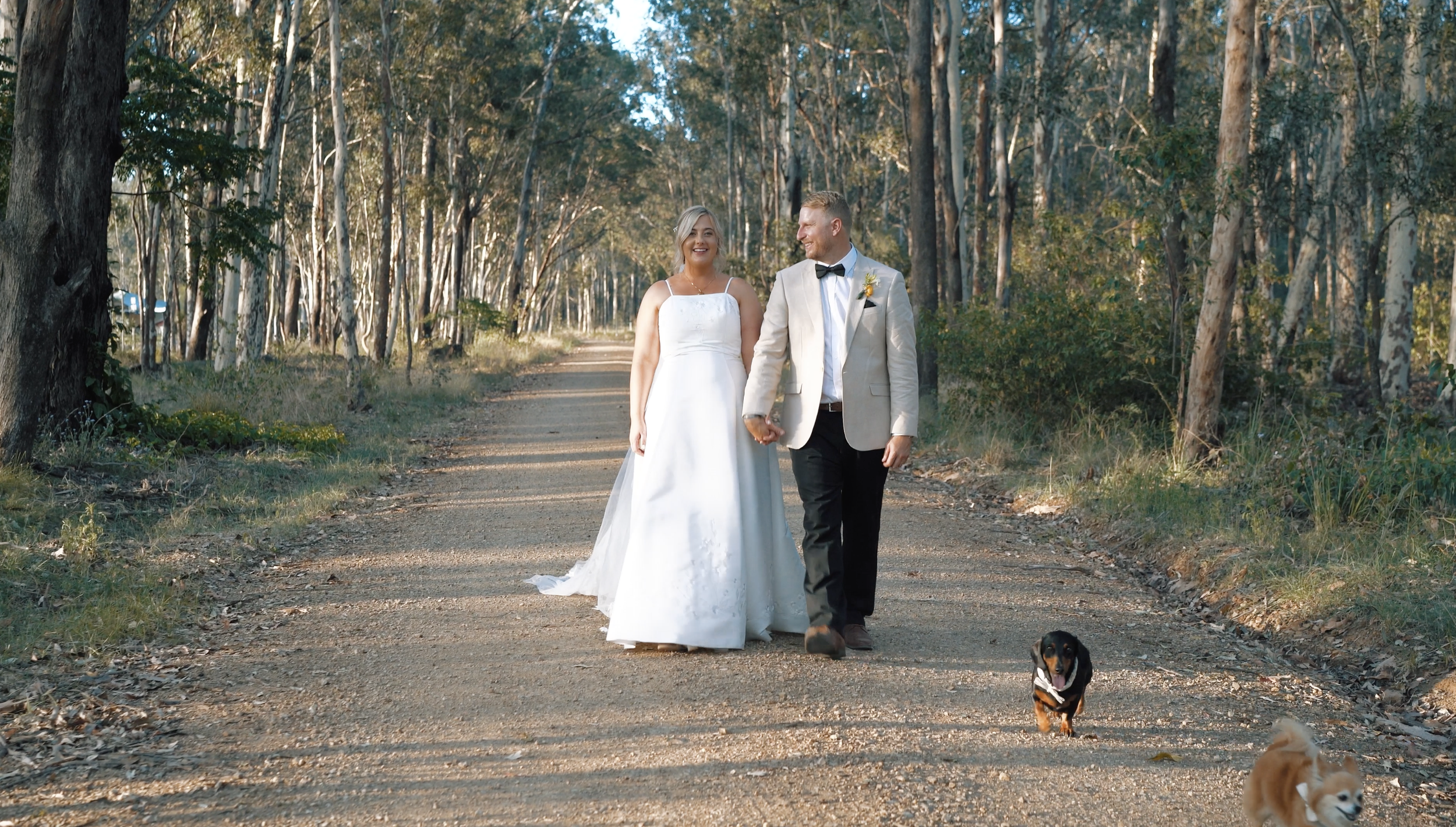 Lakeside wedding at Lake Moogerah Scenic Rim