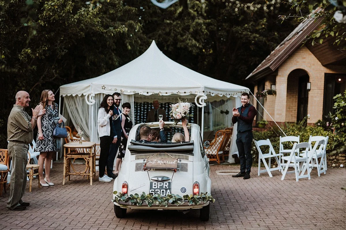 vintage_wedding_car1.jpg
