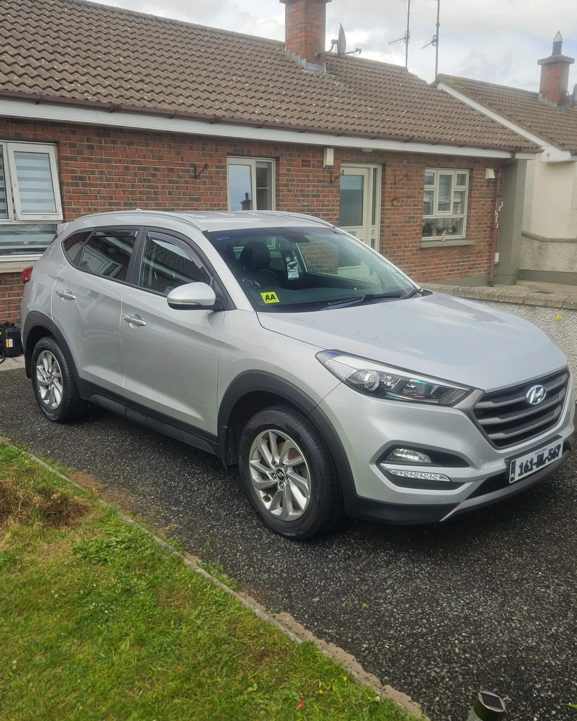 Exterior of a silver Hyundai SUV prepared for the NCT appointment with a full mobile exterior detail and Valet by North East Auto Detailing in Blackrock, Co louth.