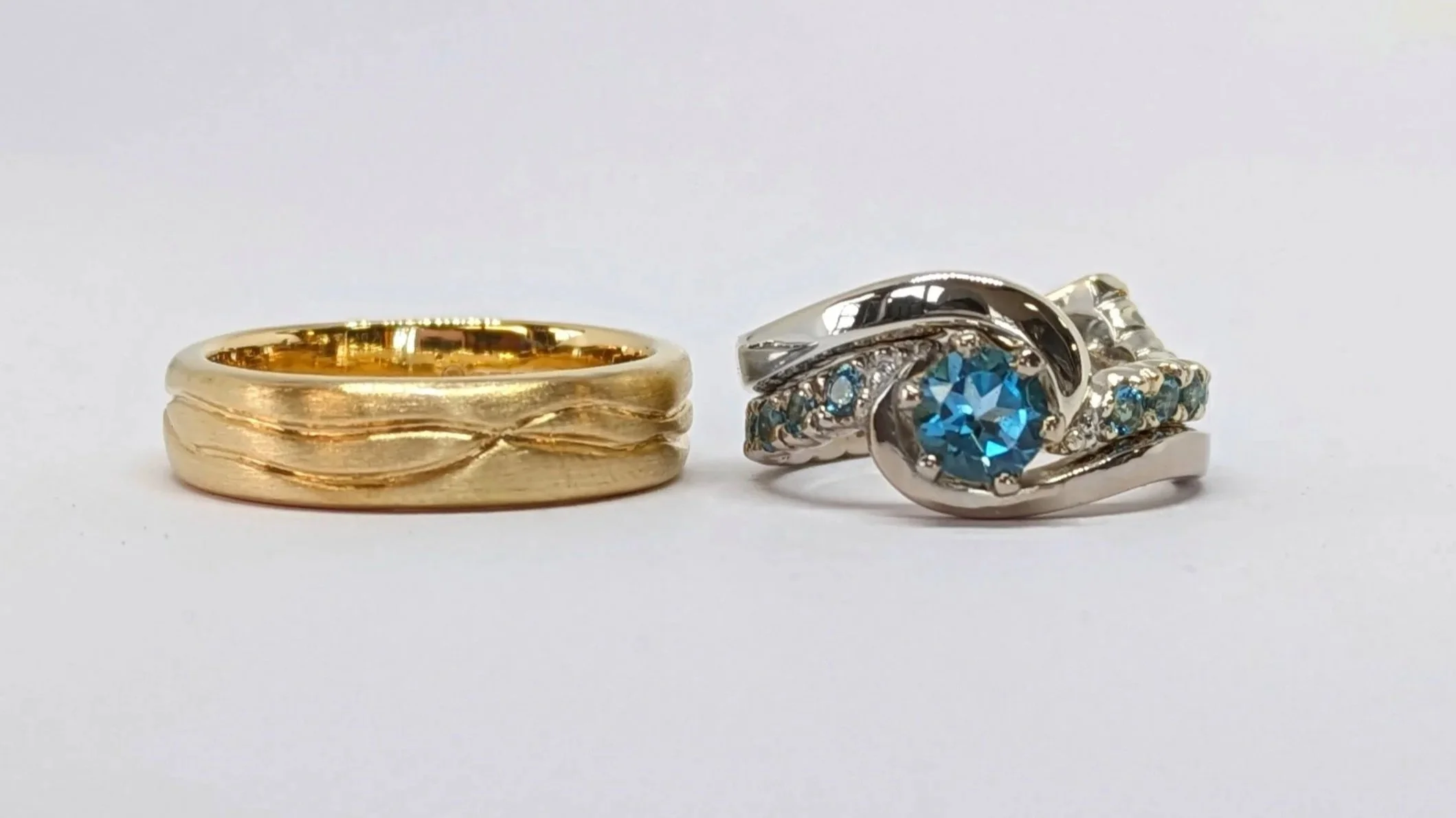 A unique engagement ring and wedding band set, rich with emotion and meaning, designed to reflect their individuality and the love they share. Crafted from heirloom gold, it carries a strong connection to family history — preserving the past while ce