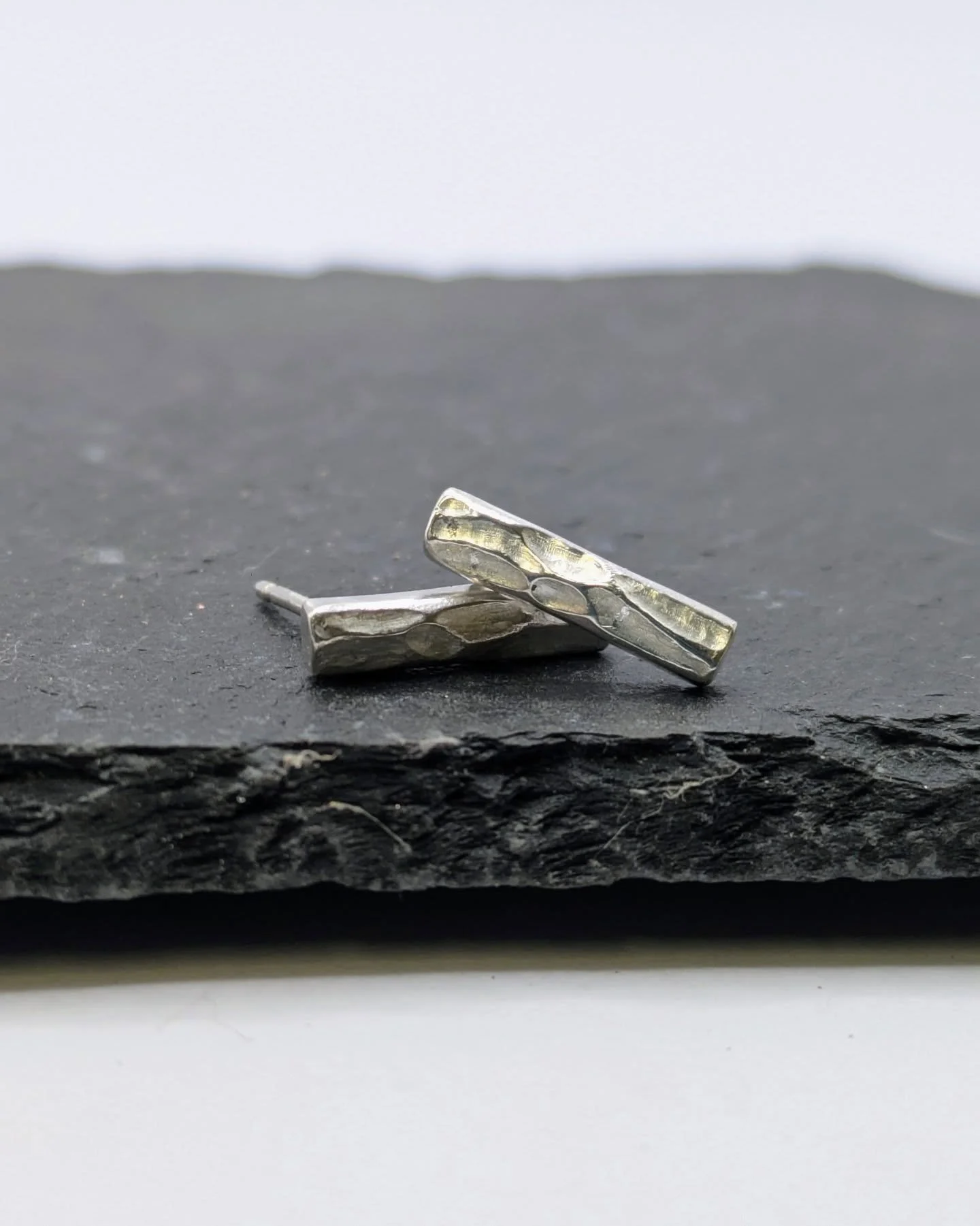 &bull; Tree Bark Earrings &bull; 🌿✨

Fresh off the bench: a pair of small silver stud earrings inspired by the beautiful texture of tree bark.

Their organic surface captures the quiet beauty of nature, transforming a familiar texture into something