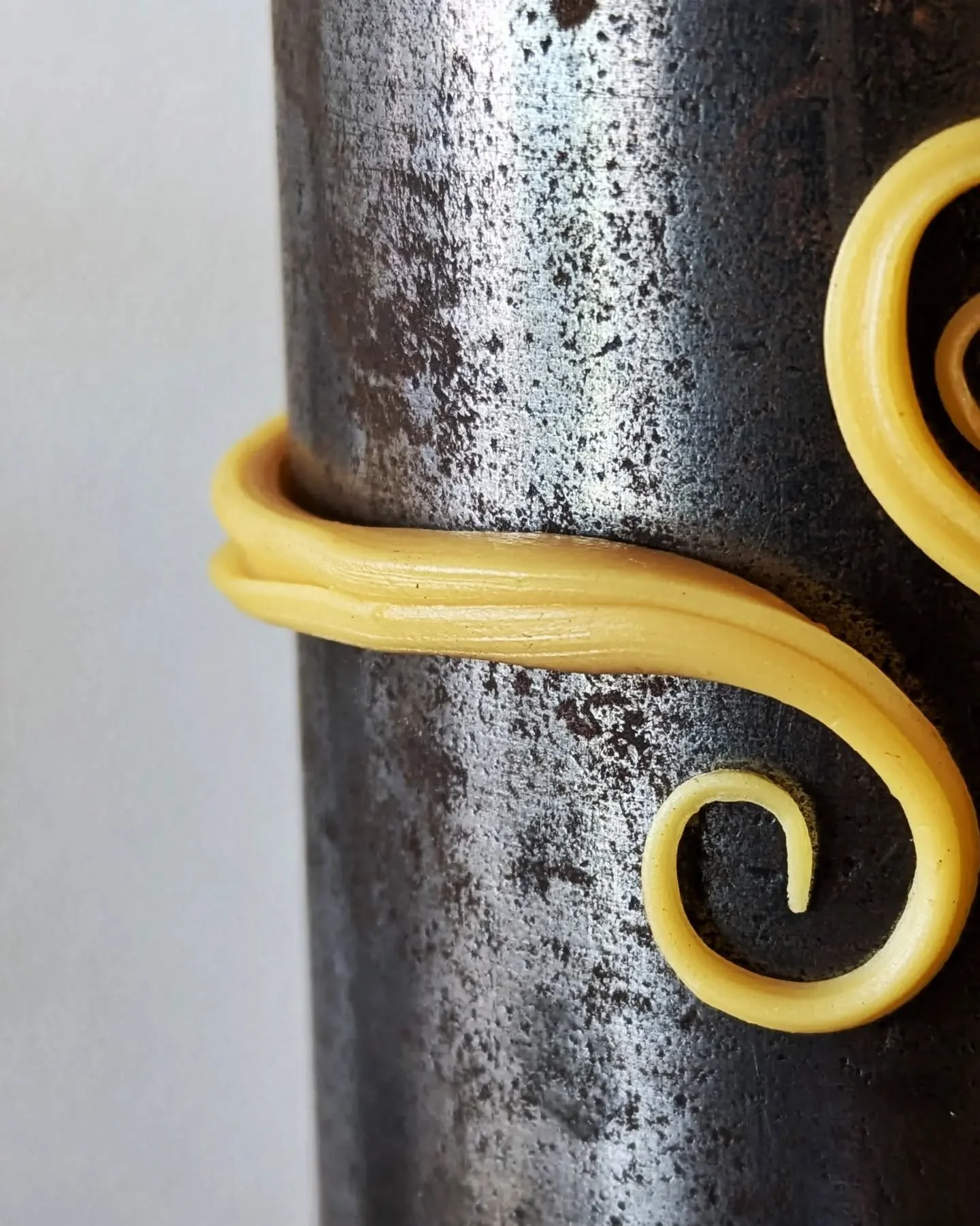 &bull; Lines &amp; Textures &bull; 

Getting up close and personal with Mitsuro Hikime.

The flowing lines, organic striations and ever-changing textures are what make this material so captivating. No two pieces are ever the same, making every creati