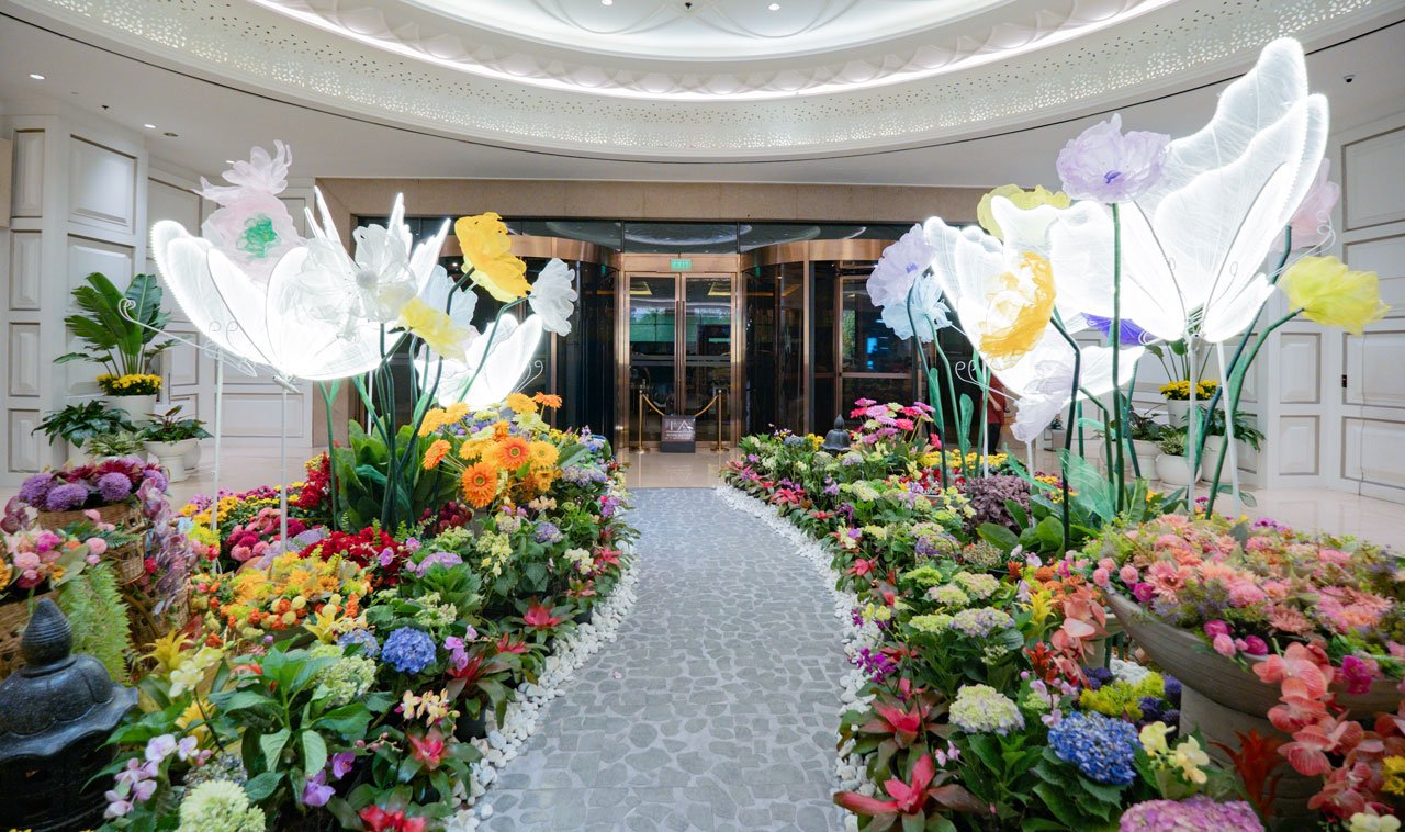 Newport Mother’s Day Installation 2024