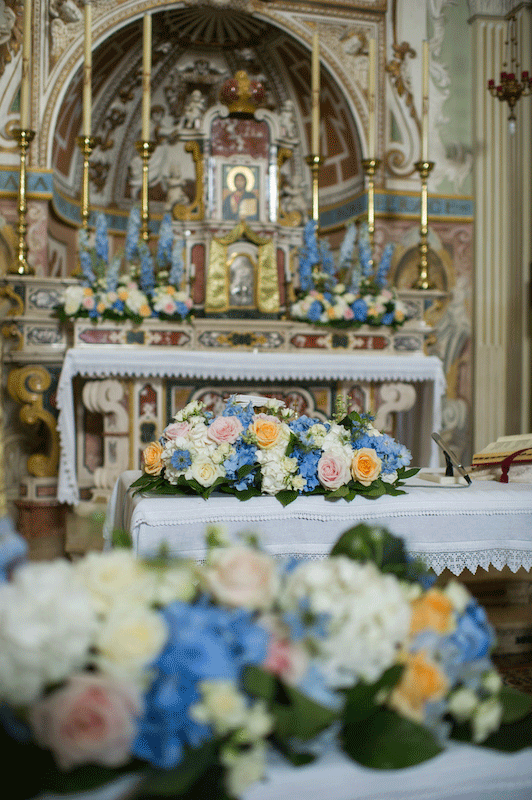 addobbi-floreali-chiesa-altare.png