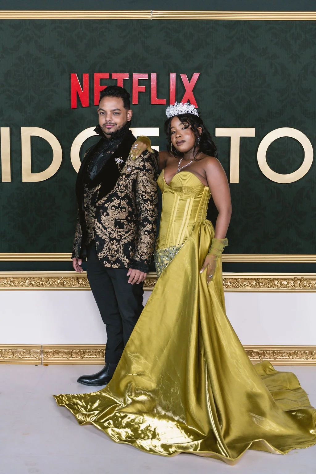 NETFLIX-Bridgerton-Winners8.jpg