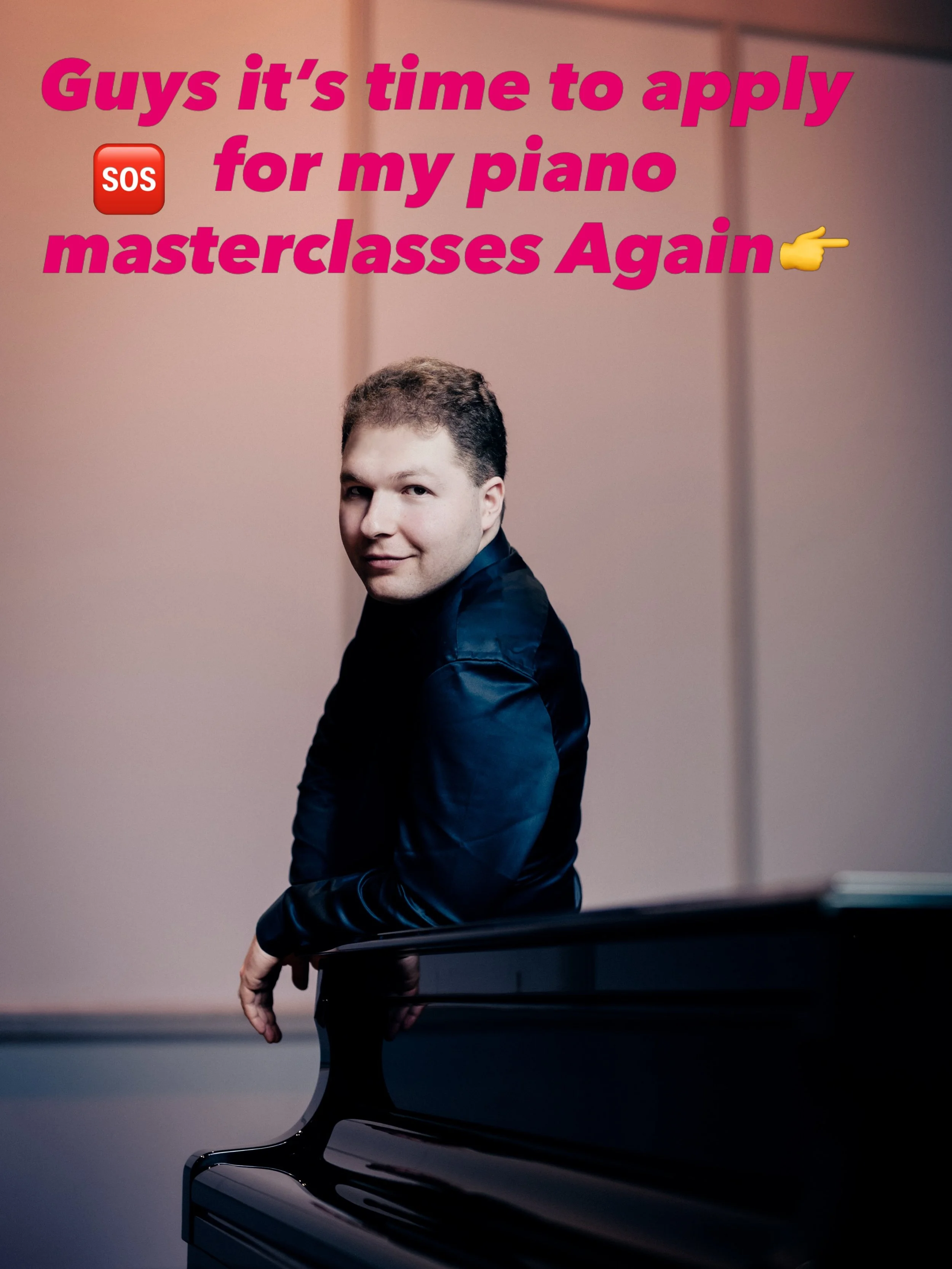 🆘 time to apply❤️
Link in Bio👉
Masterclasses in Kassel since 2022 me teaching 
Summer Academy and festival of  Harlesh&auml;user Musikfest 
Piano and many other disciplines 
Deadline until 15.6 😈

See you there!
#piano #masterclass #student #kasse