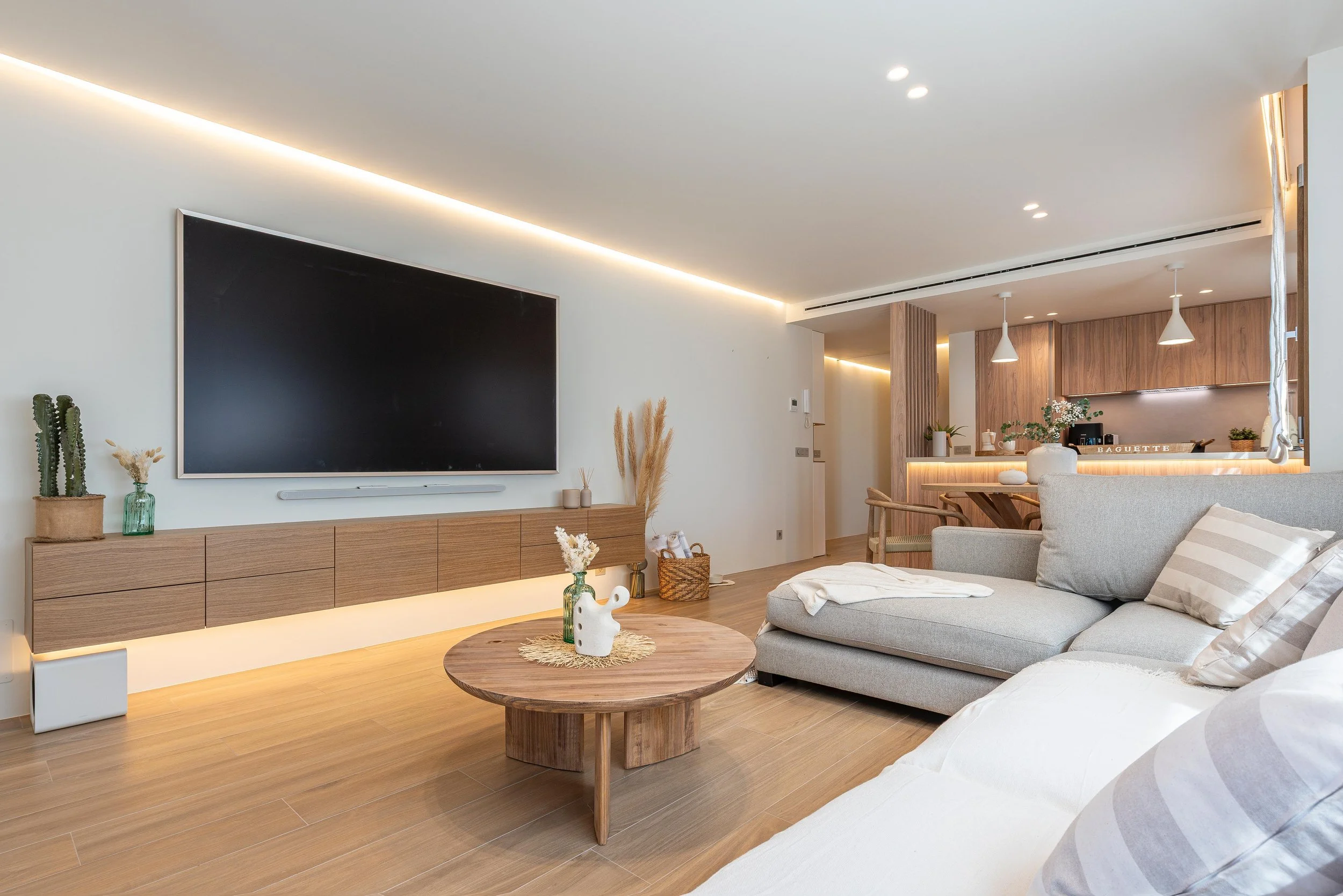 WhatsApp Image 2025-05-31 at 11.55.52_286cc6f8.jpg