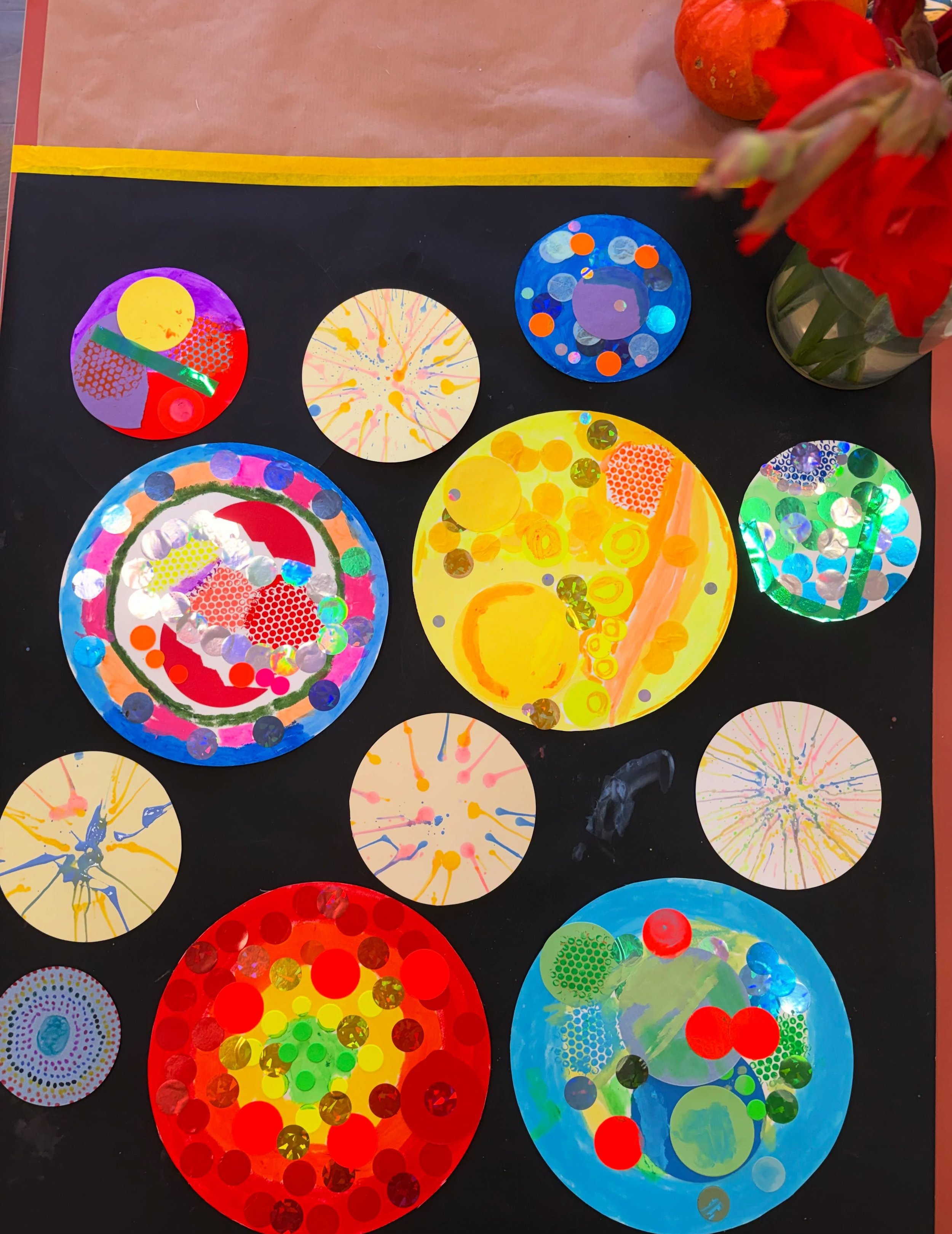 Today&rsquo;s After School Art Club was all about circles! 🔴🟠🟡

Inspired by the work of Alma Thomas, Hilma af Klint and Yayoi Kusama, we used the humble circle as our starting point. The kids then took it in completely different directions, collag