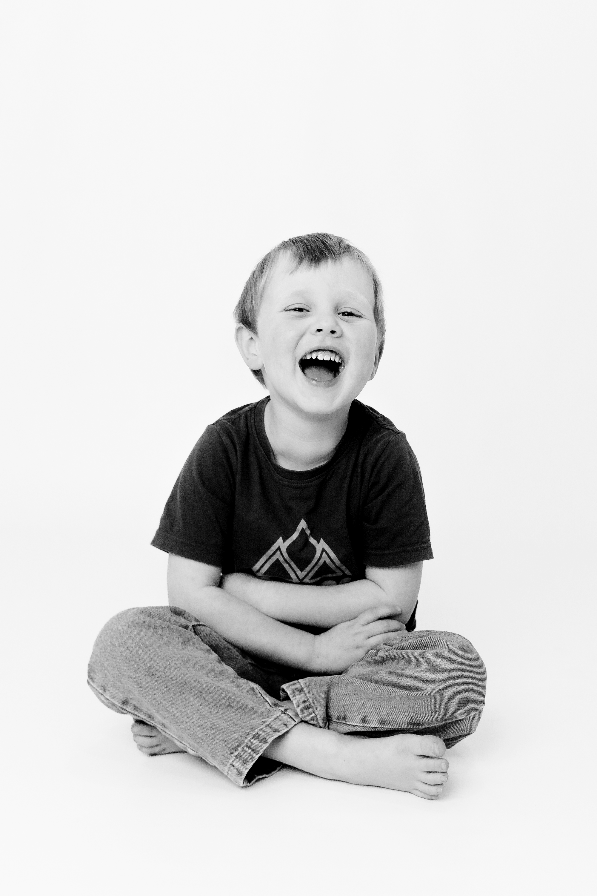 PERSONALITY-PORTRAITS-Black-and-white-childrens-portraits-christchurch-rolleston-new-zealand-photographer-photography-black67bw.png