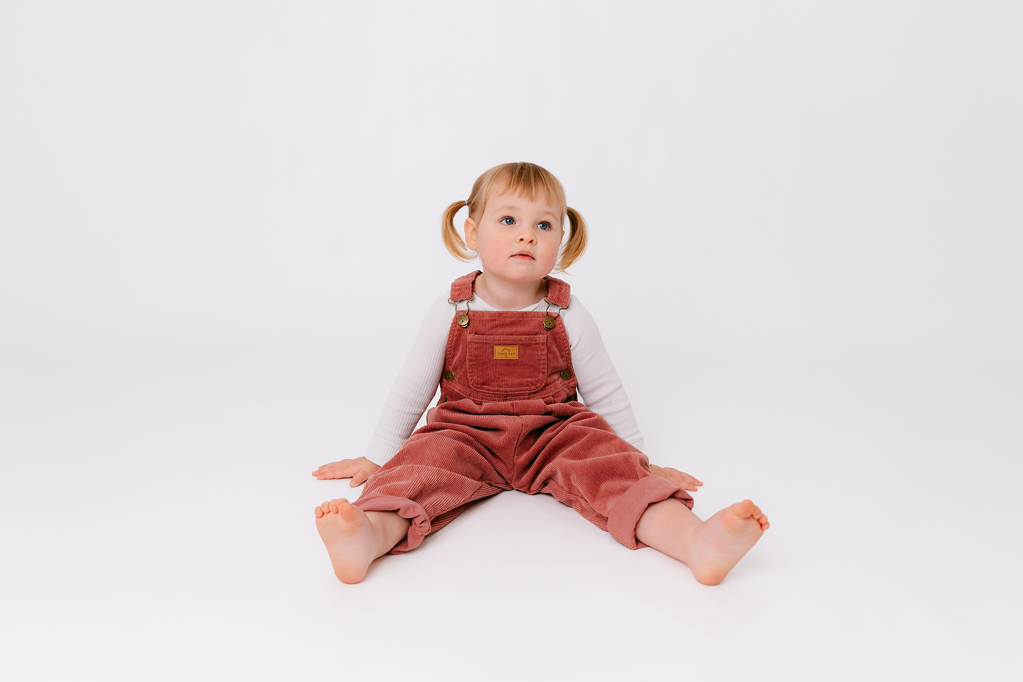 PERSONALITY-PORTRAITS-Black-and-white-childrens-portraits-christchurch-rolleston-new-zealand-photographer-photography-black16.png