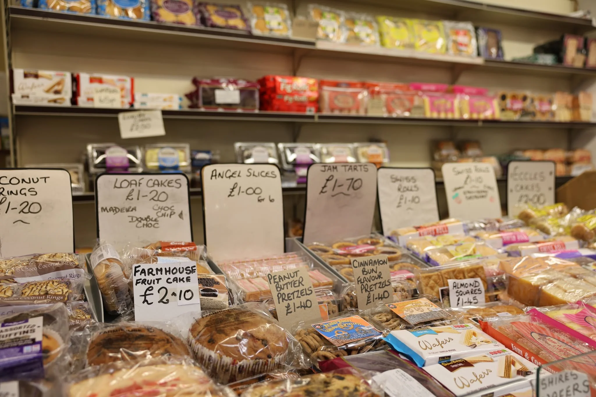 Groceries & Convenience