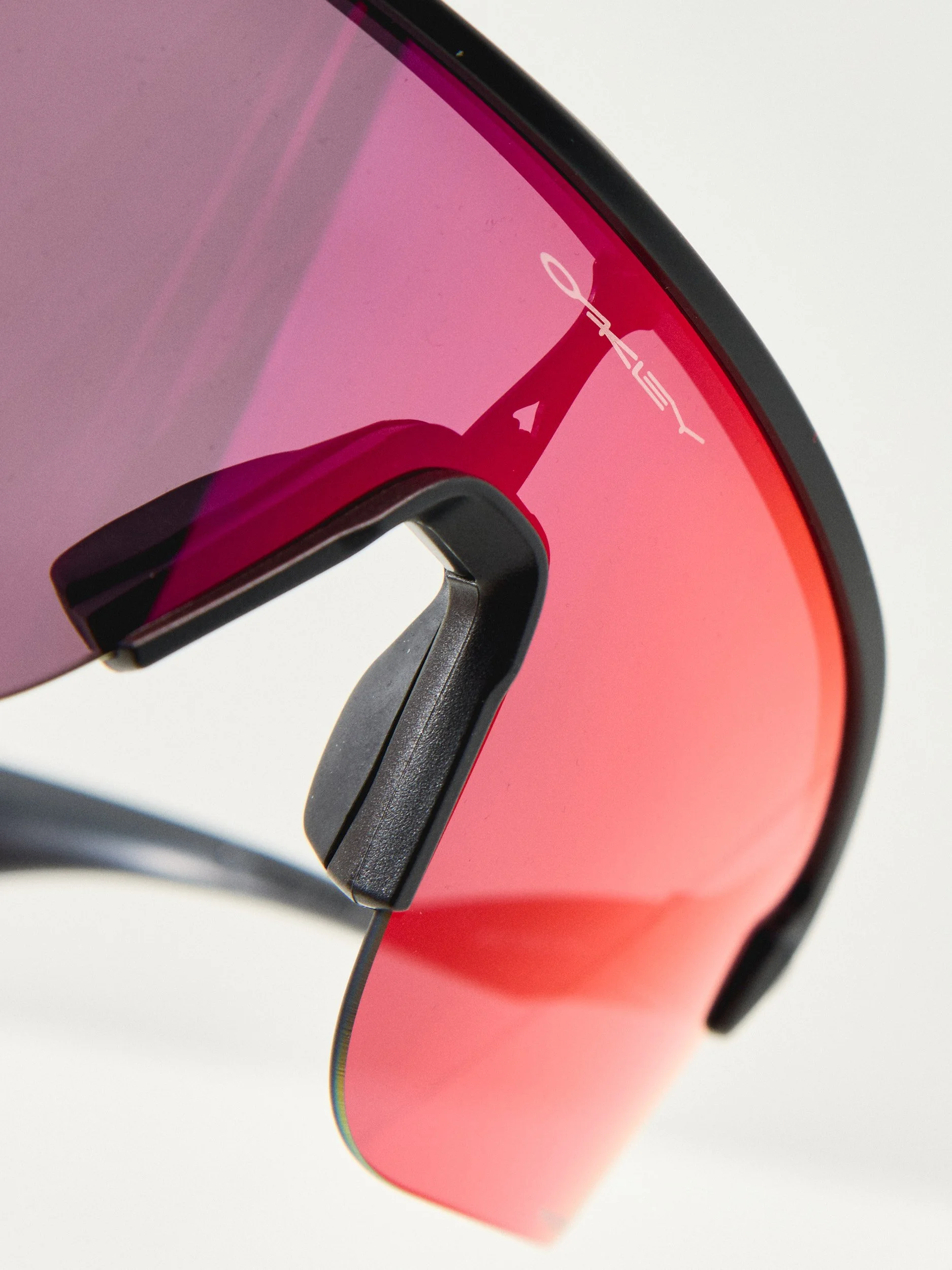 TT-MARCH0830 1 1.jpg