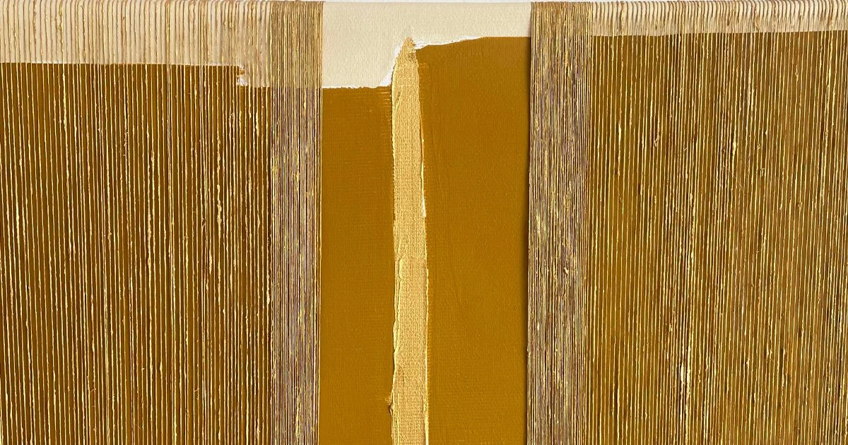 Banner detail from the Dialogues series by Aggeliki Dimitriadou. A close-up showing intricate, textured linen threads hand-painted with golden acrylic paint. Explores the tactile interplay of paint and natural fiber in contemporary textile art.