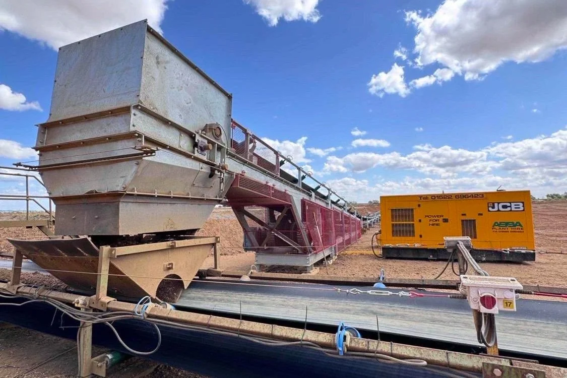 Breedon Norton Bottom Wing Line Conveyor