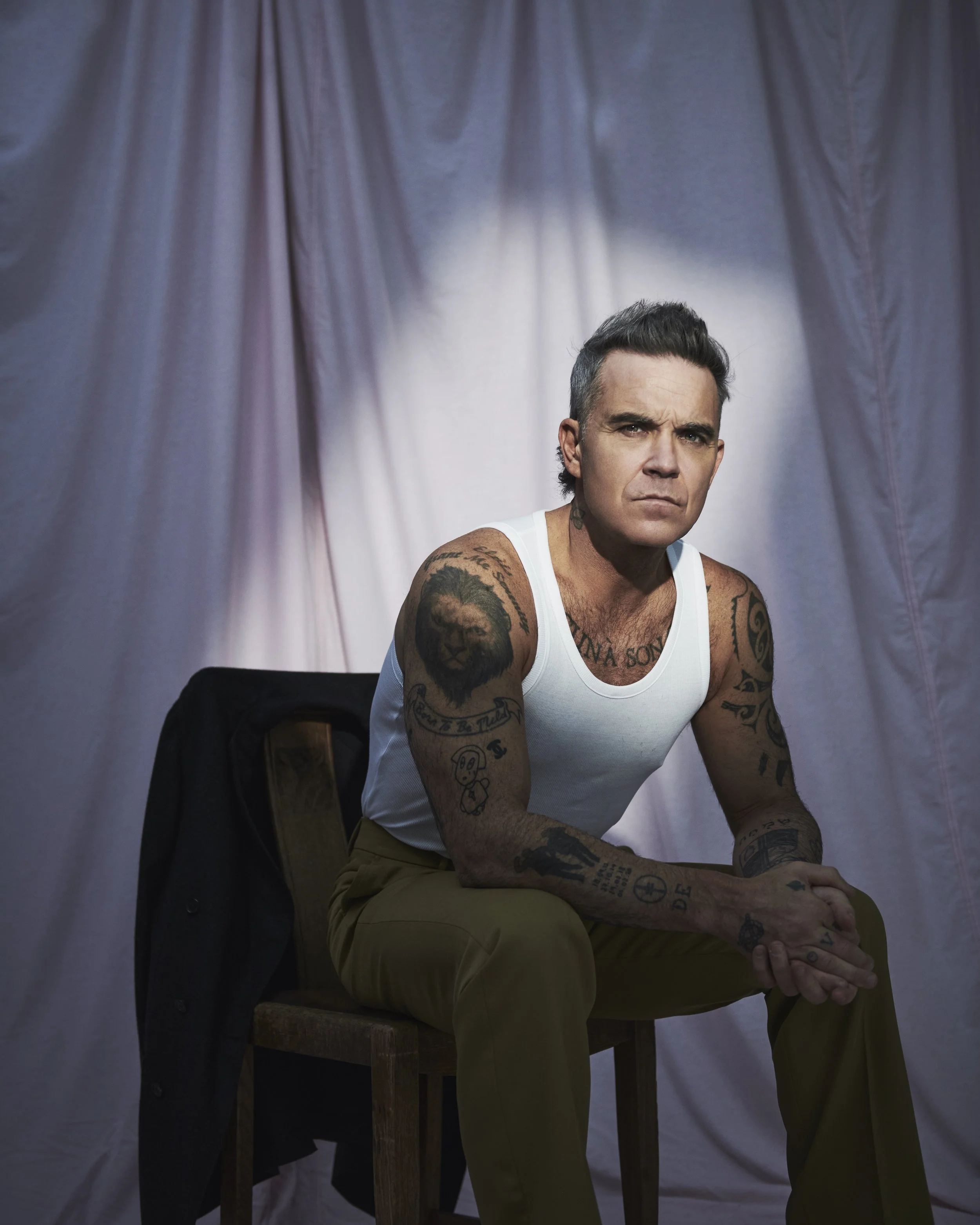 BRIT legend Robbie Williams announced as  ‘Album Icon’ for NATIONAL ALBUM DAY’S CELEBRATION OF ICONIC ALBUMS