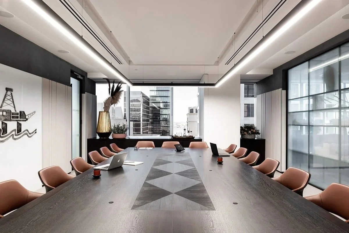 Quadrant Boardroom Table