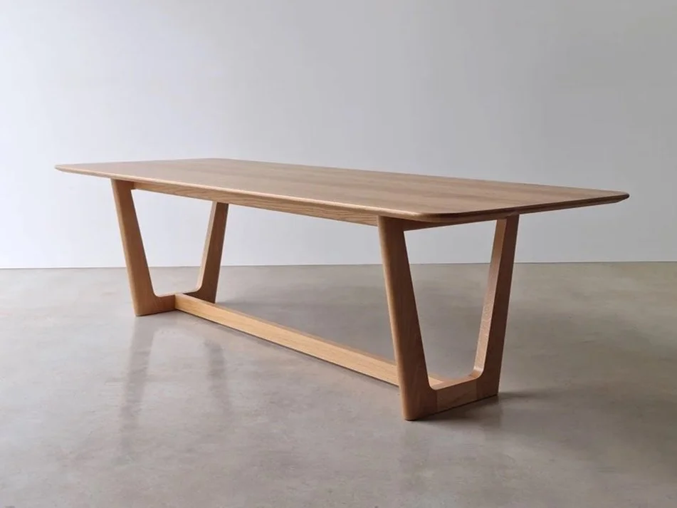 Botanical Table