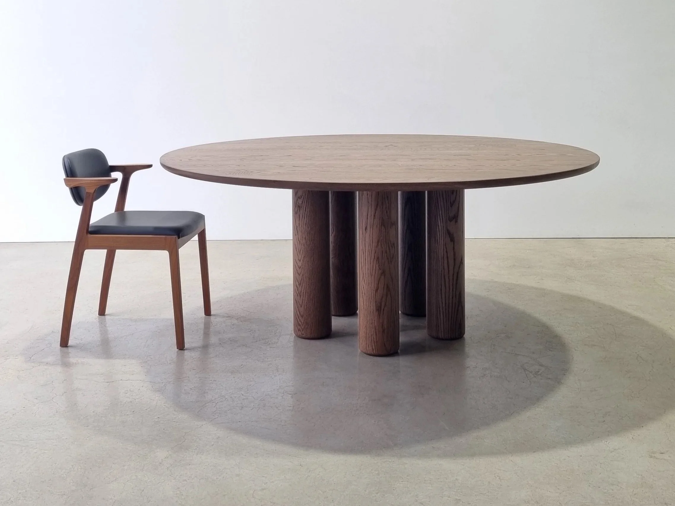 Anemone Table