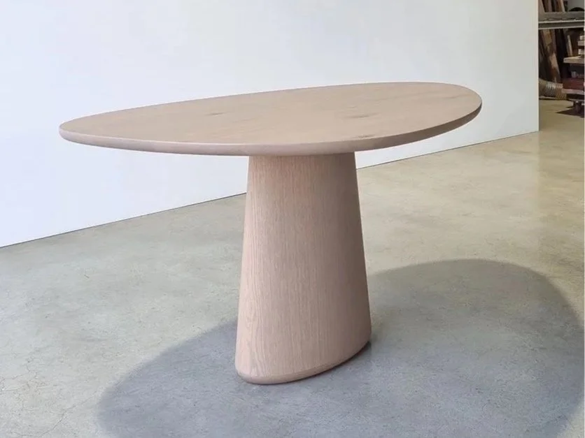 Pebble Table