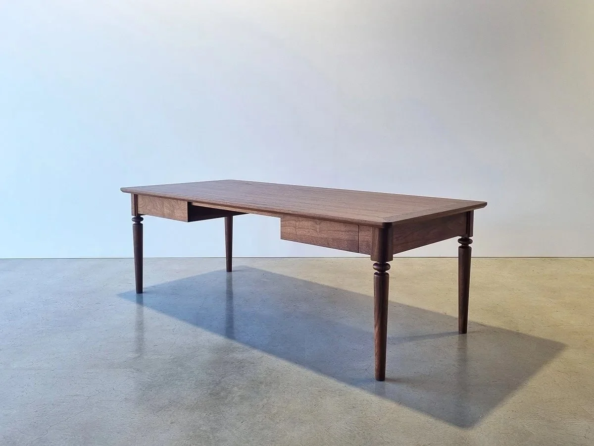 Boundary Lane Desk
