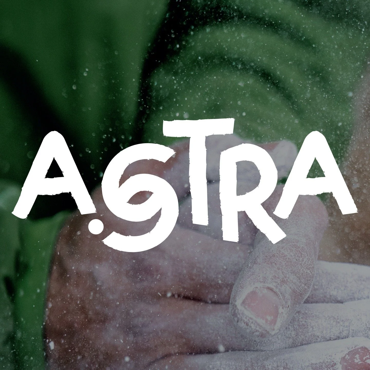 A.Stra &egrave; PER tutti voi.

PER chi ha voglia di mettersi in gioco nell'arrampicata o nello yoga, o per chi vuole solo conoscere gente nuova e passare del bel tempo insieme.
PER le aziende che vogliono regalare ai propri dipendenti un'esperienza 