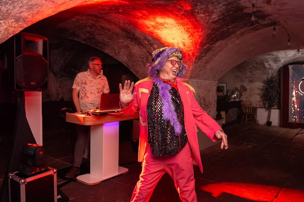 Bristol-Wedding-photos-Mount-Without- (24).jpg