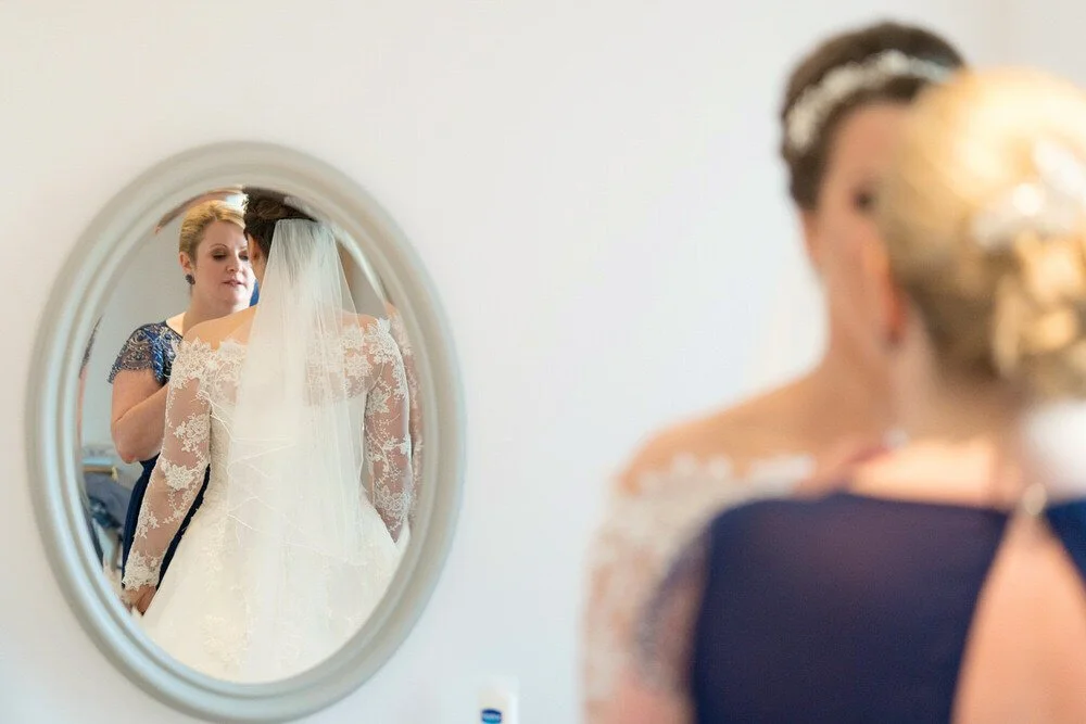 Wedding-photographer-swansea-king-arthur-hotel-07.jpg