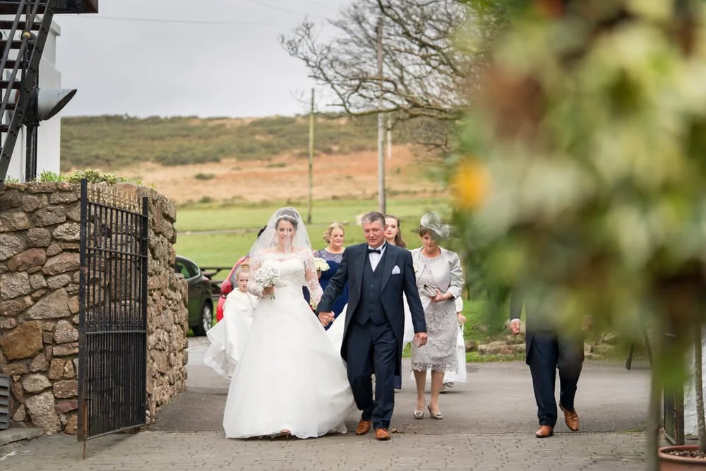 Wedding-photographer-swansea-king-arthur-hotel-12.jpg