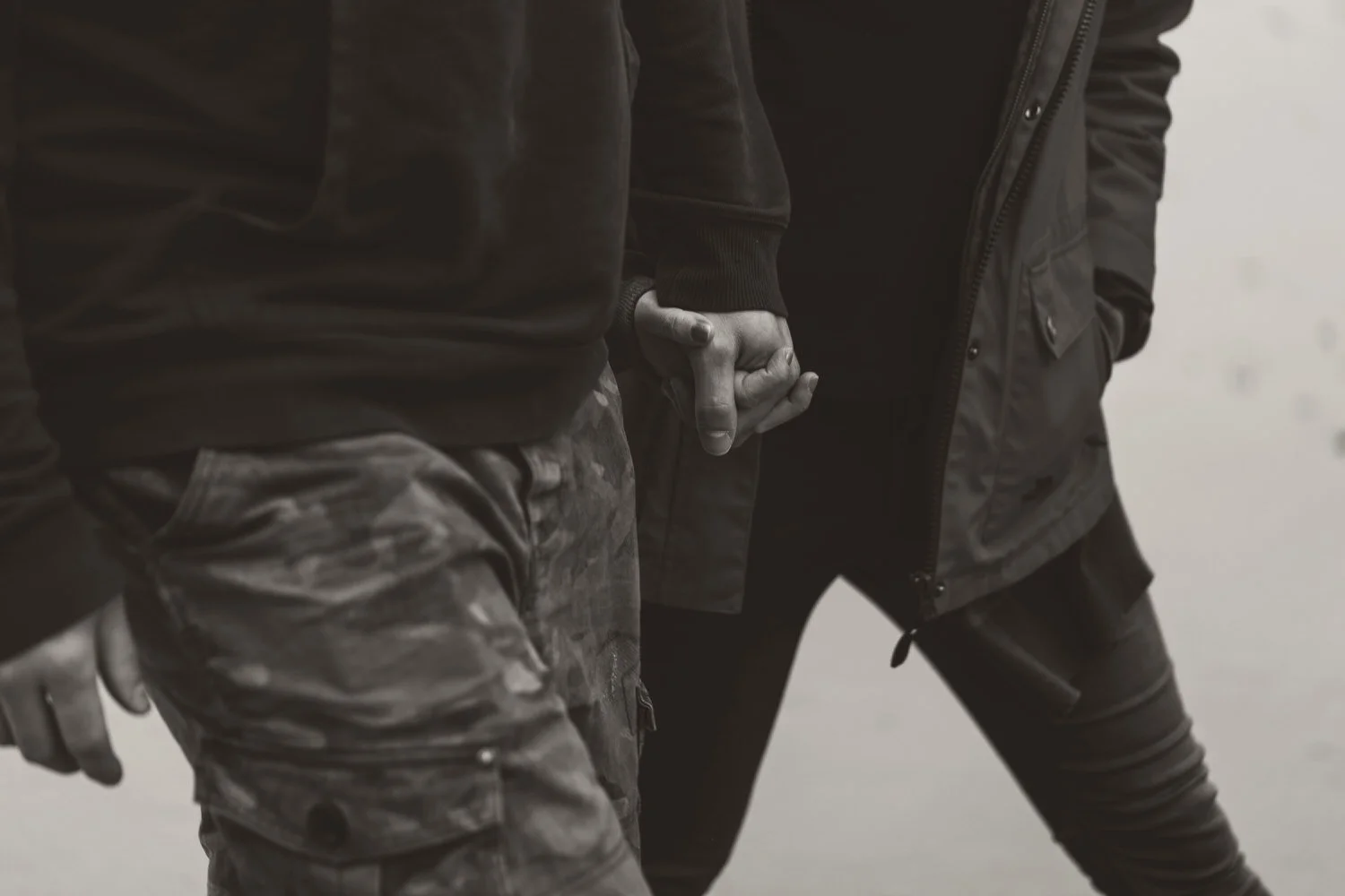 Pre-wedding-photo-black-white- (8).jpg