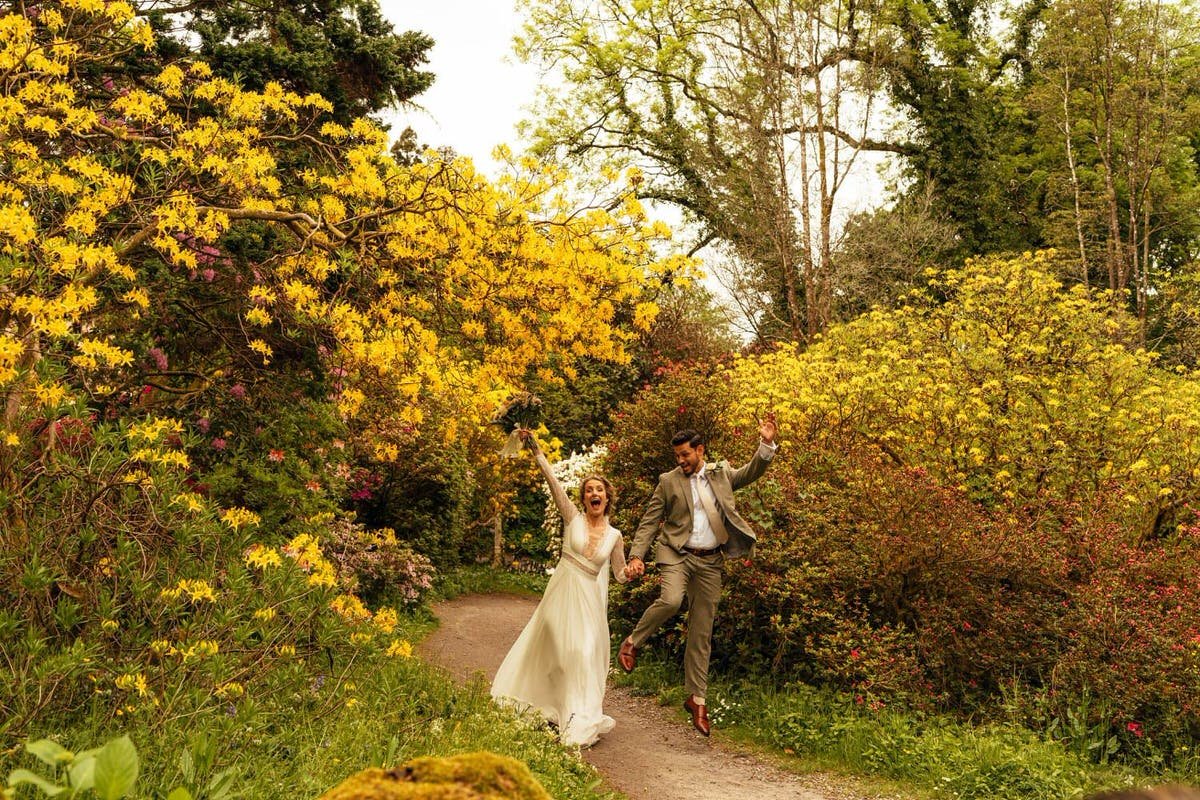 Fun wedding couple photo swansea clyne 
