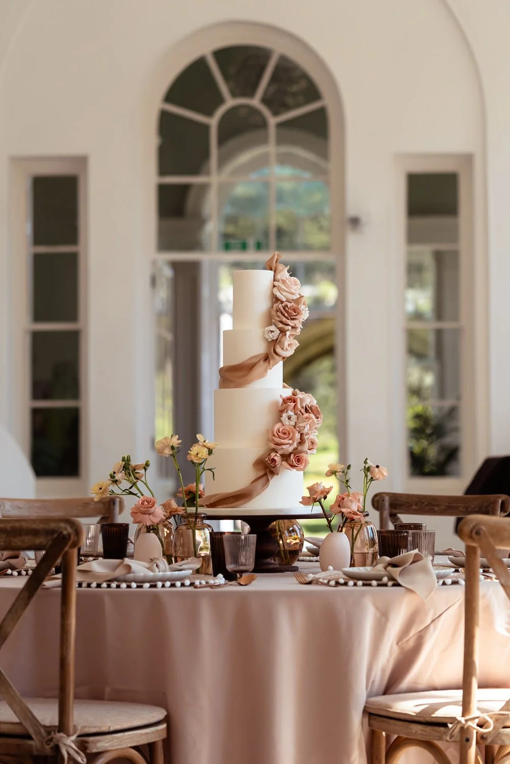 Wedding-trends-colour-schemes (20).jpg