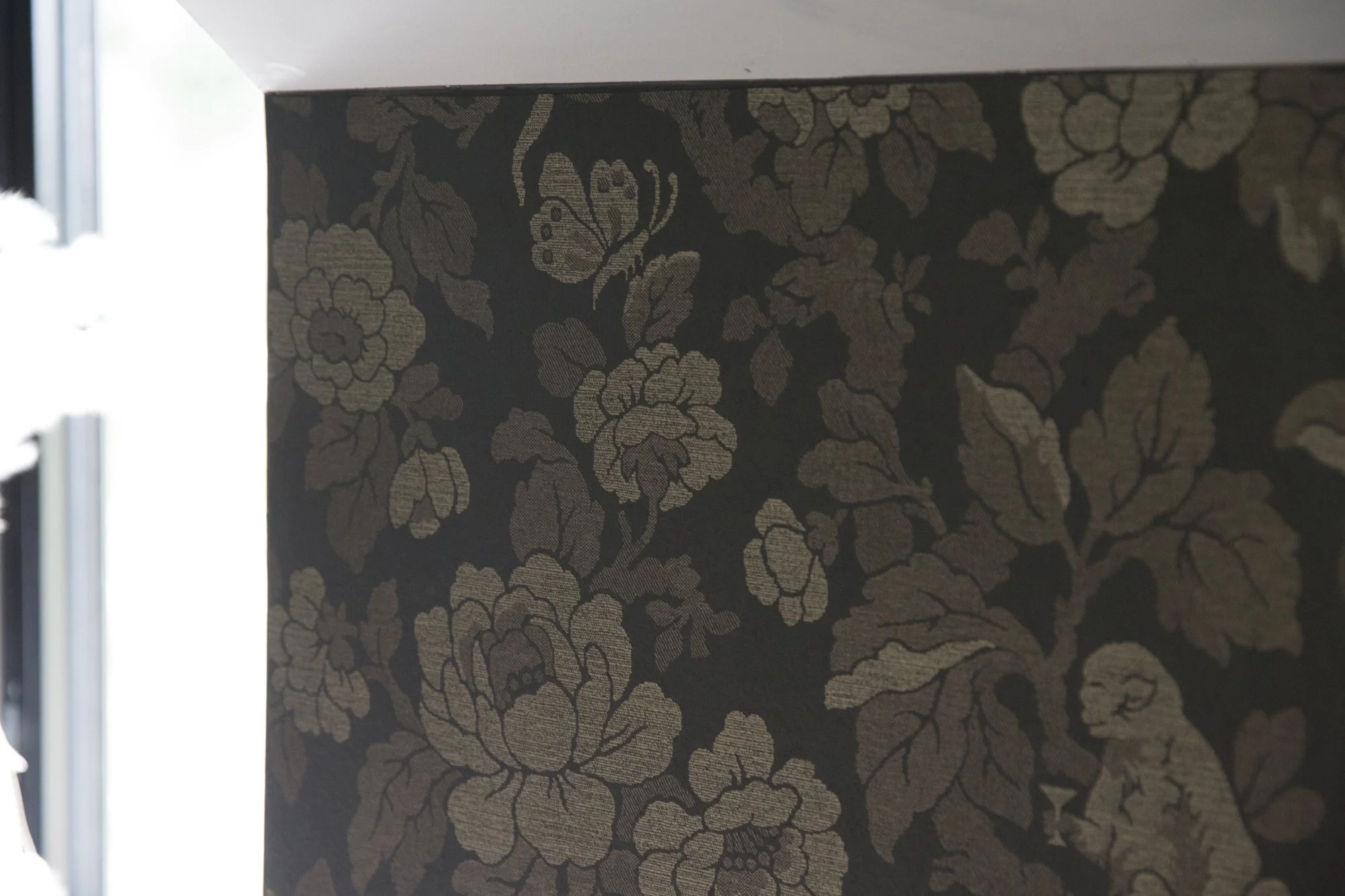 Wallpapering