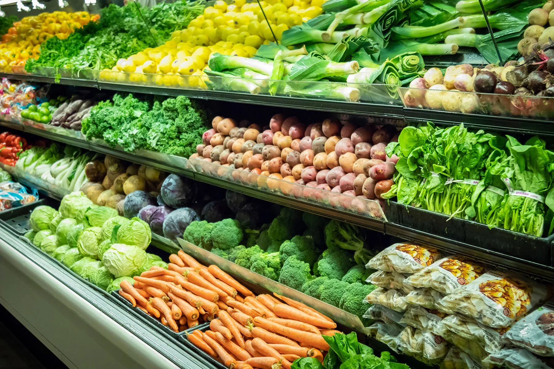 Grocery store vegetables