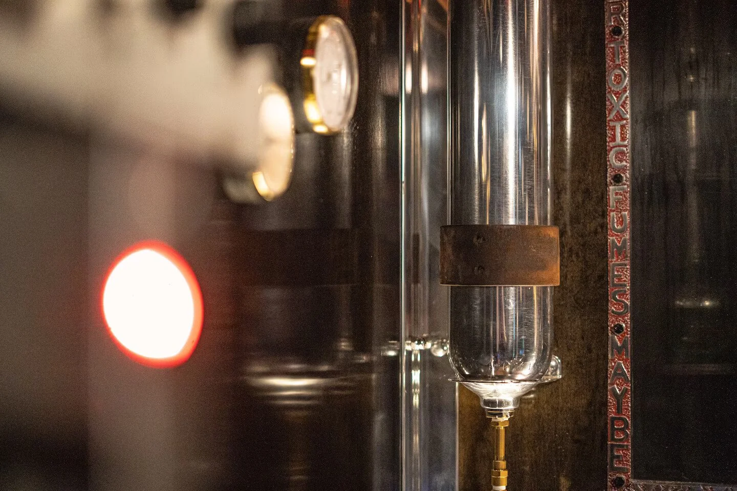laboratory-detail2.jpg