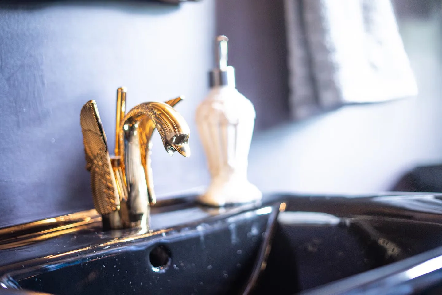 master-bath-faucet.jpg