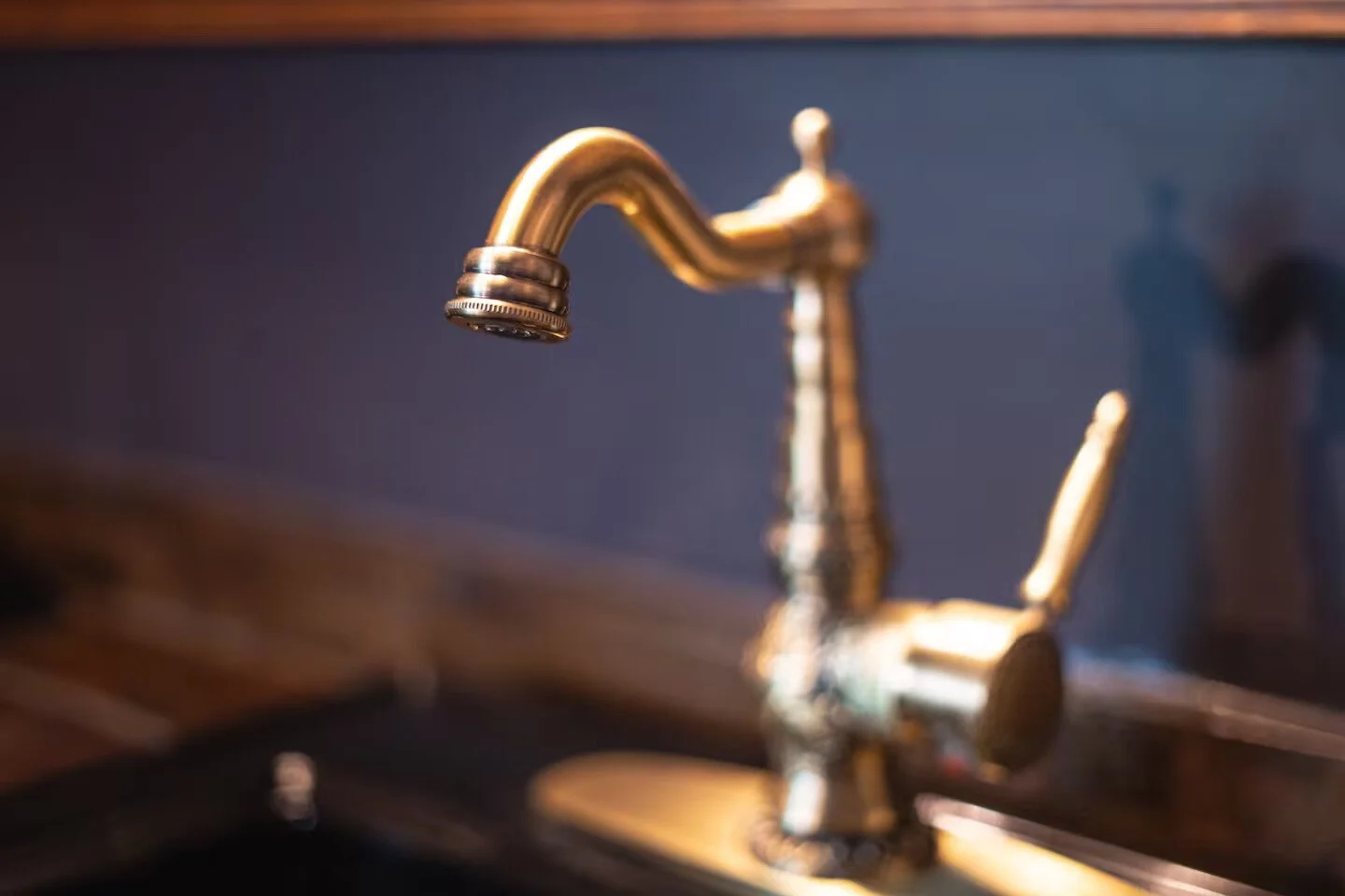 bath-faucet.jpg